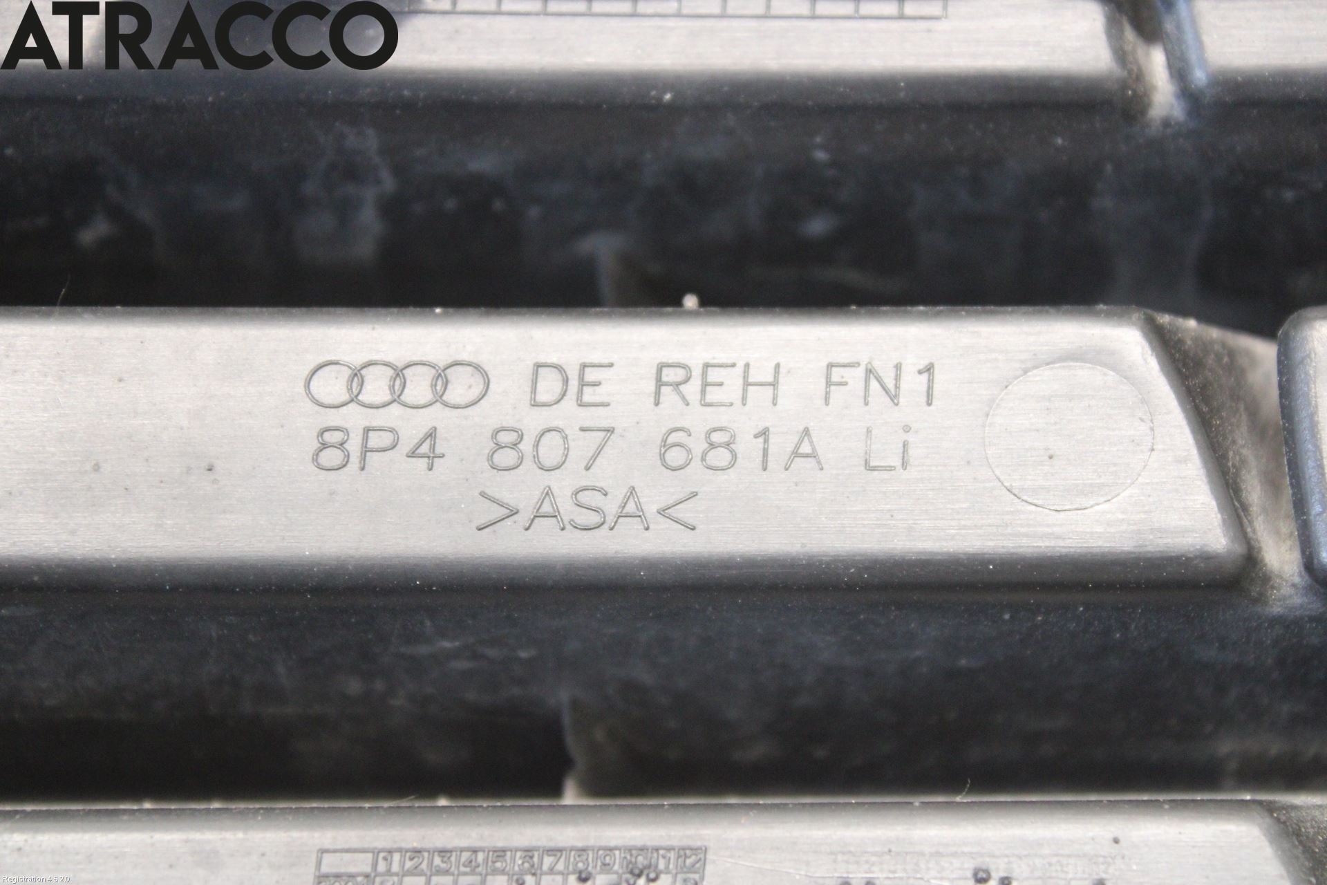 Audi A3/S3 05-13 Grilldel Venstre