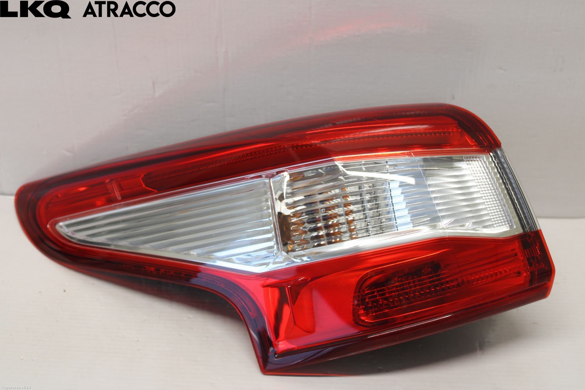 Nissan QASHQAI 14-17 Baklykt Venstre