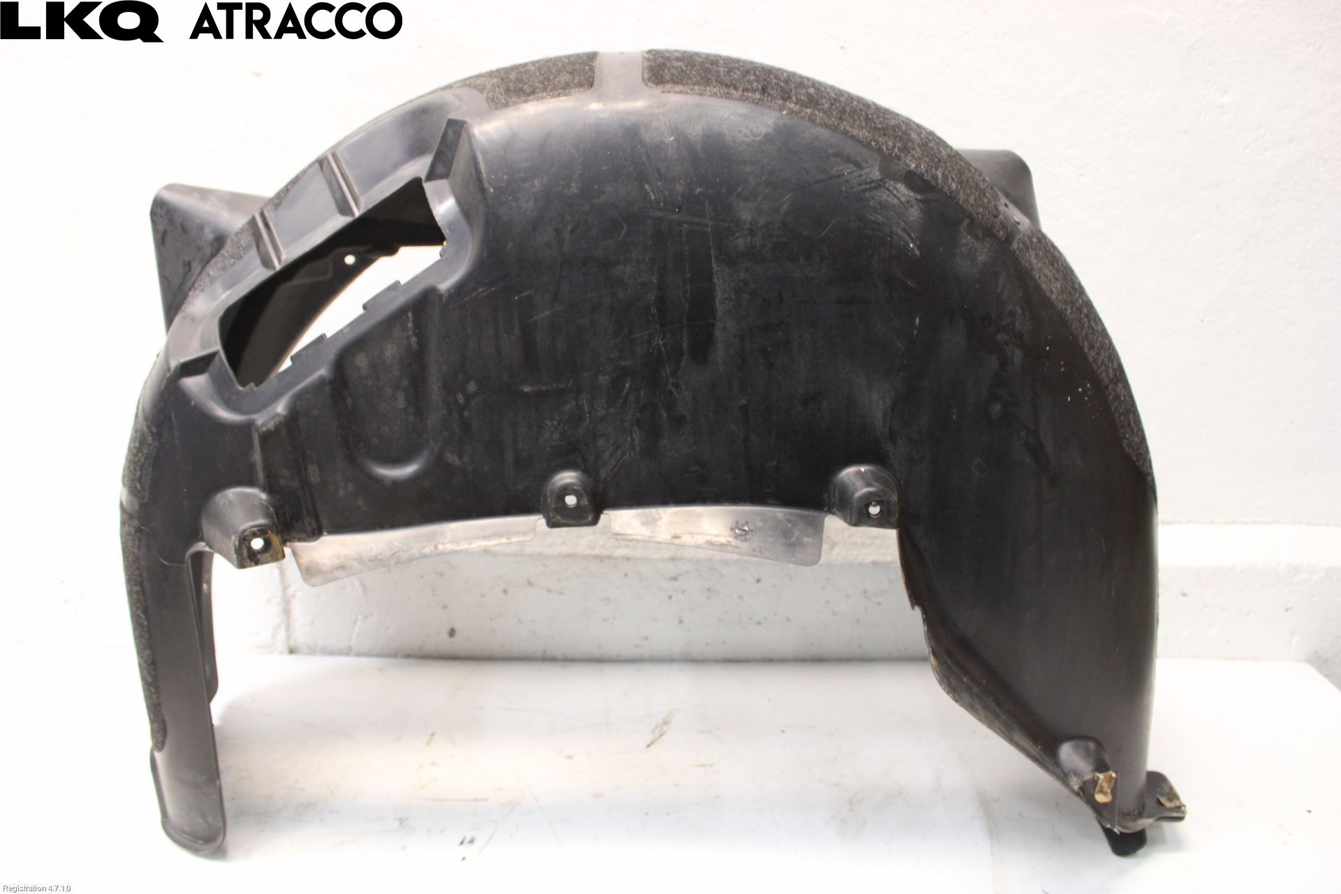 BMW 5 E60/61 Sed/Tou 02-10 Skjerm Indre