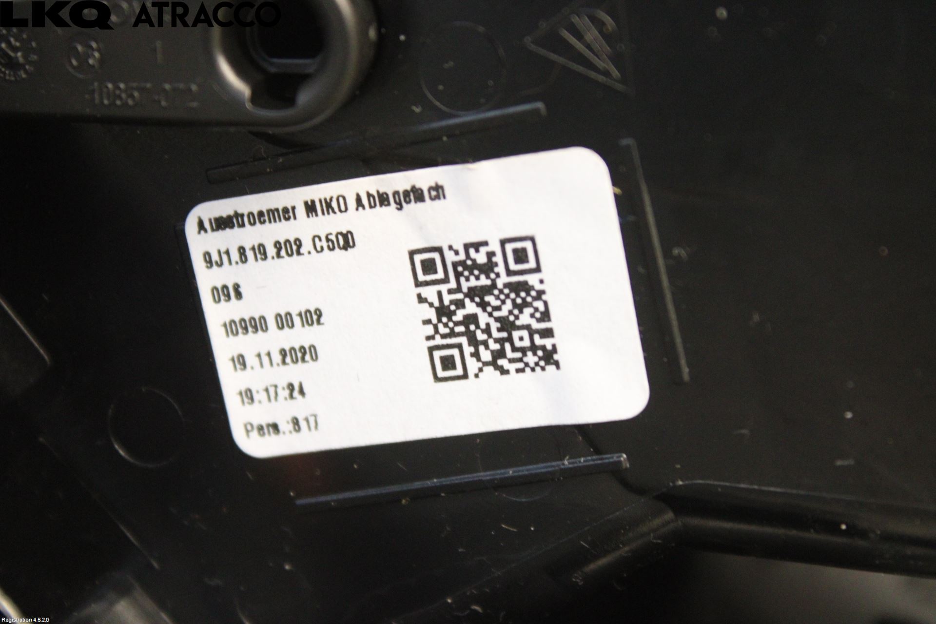 Porsche TAYCAN 20- Dashbord Kanal - Dyse