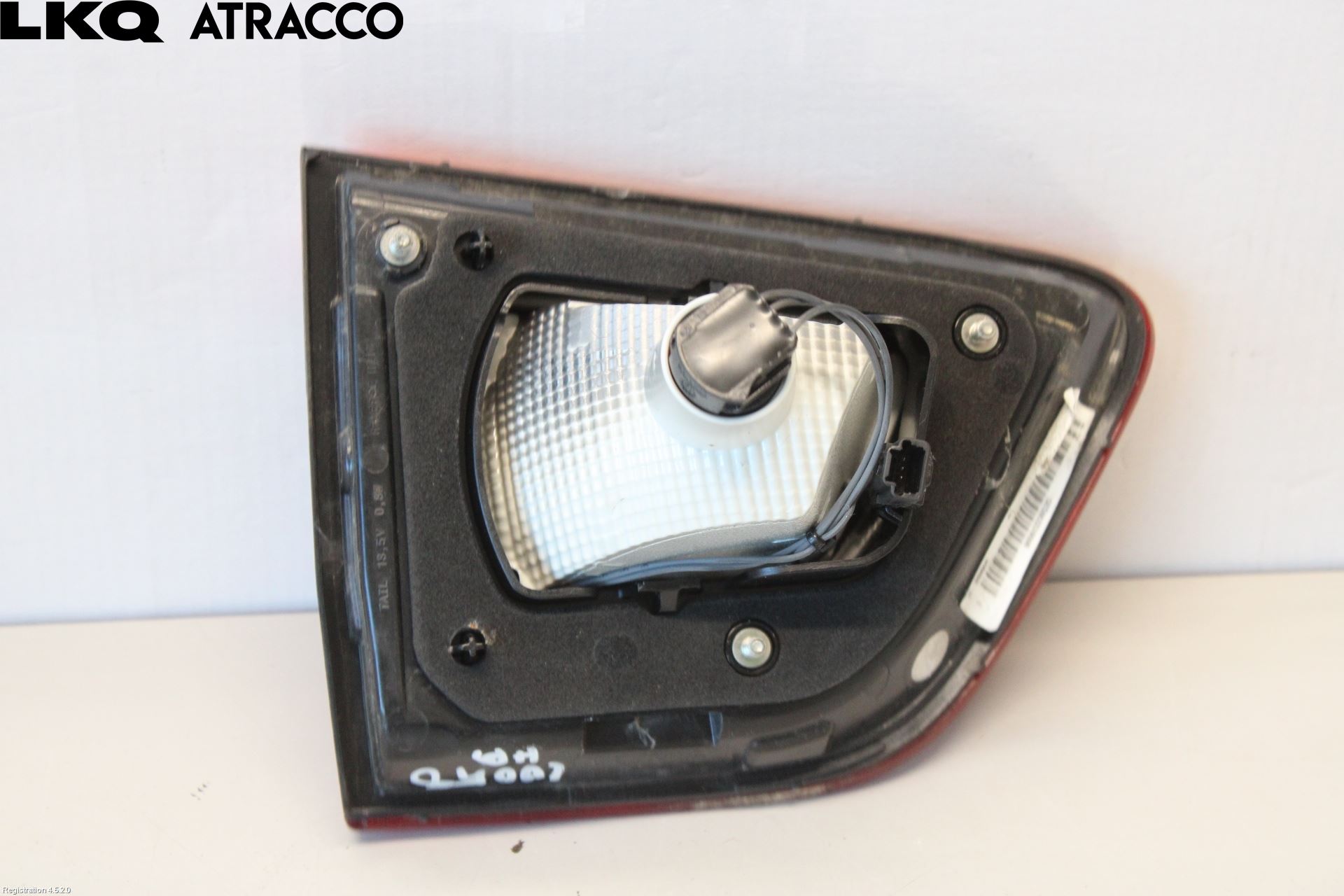 Renault KADJAR 15- Baklykt Høyre  På Luke(Indre)