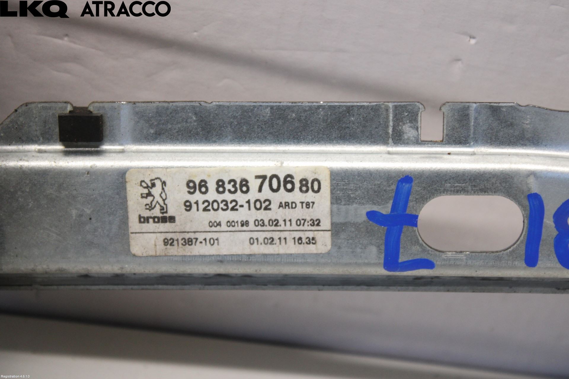 Peugeot 5008 10-16 Vindusheis El Komp