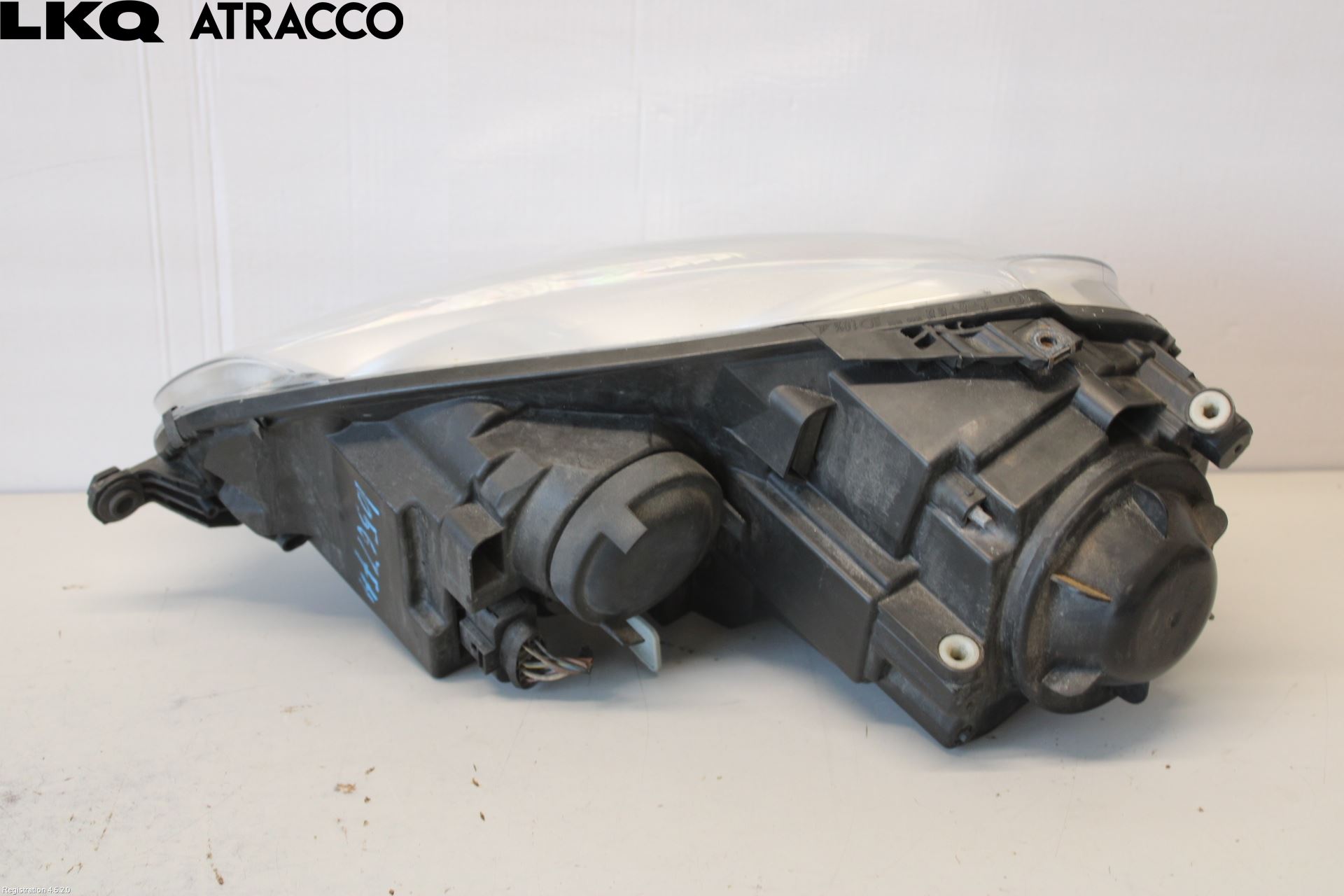 Volkswagen VW GOLF V 04-09 Frontlykt Høyre