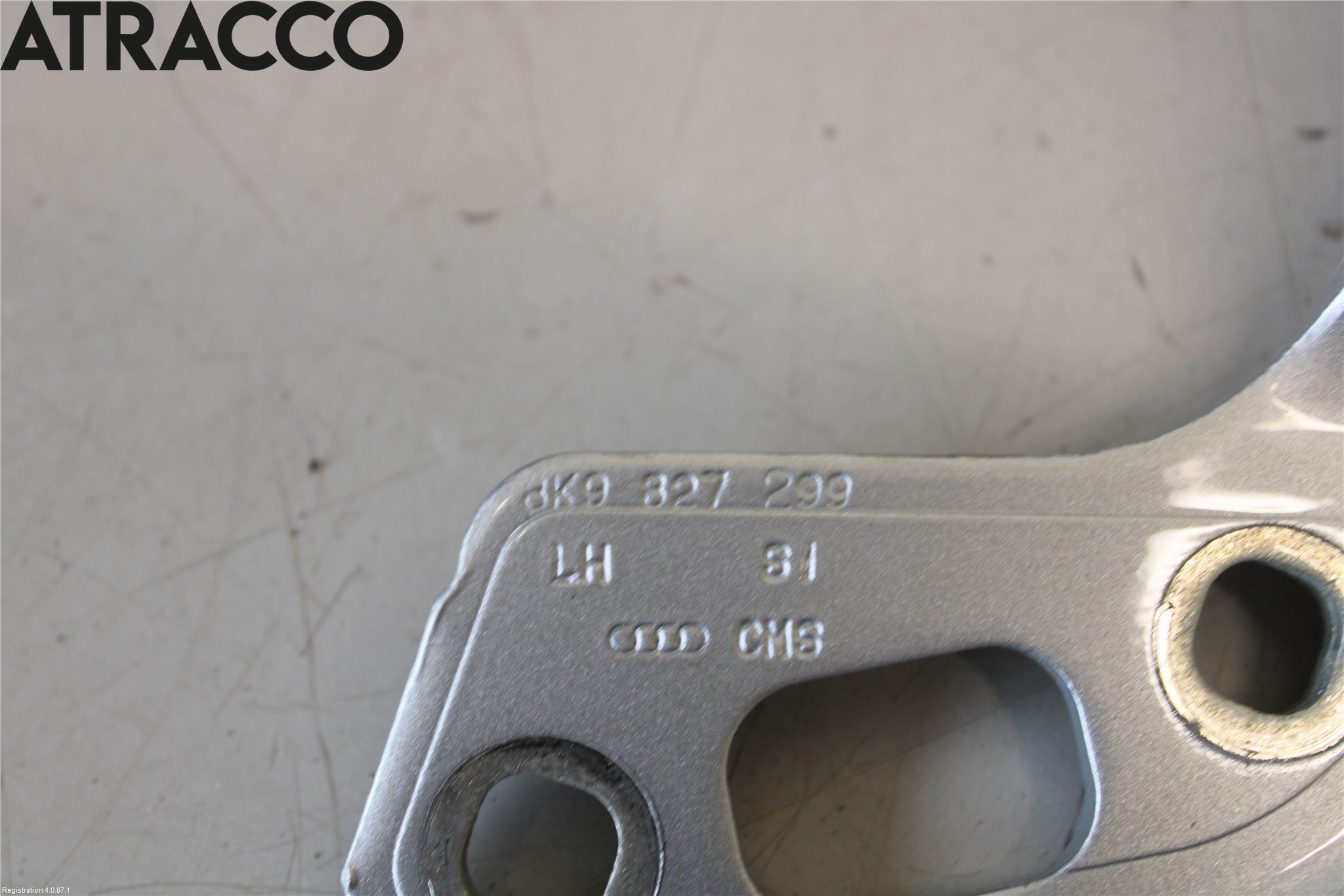 Audi A4/S4 08-11 Bakluke Hengsel Venstre