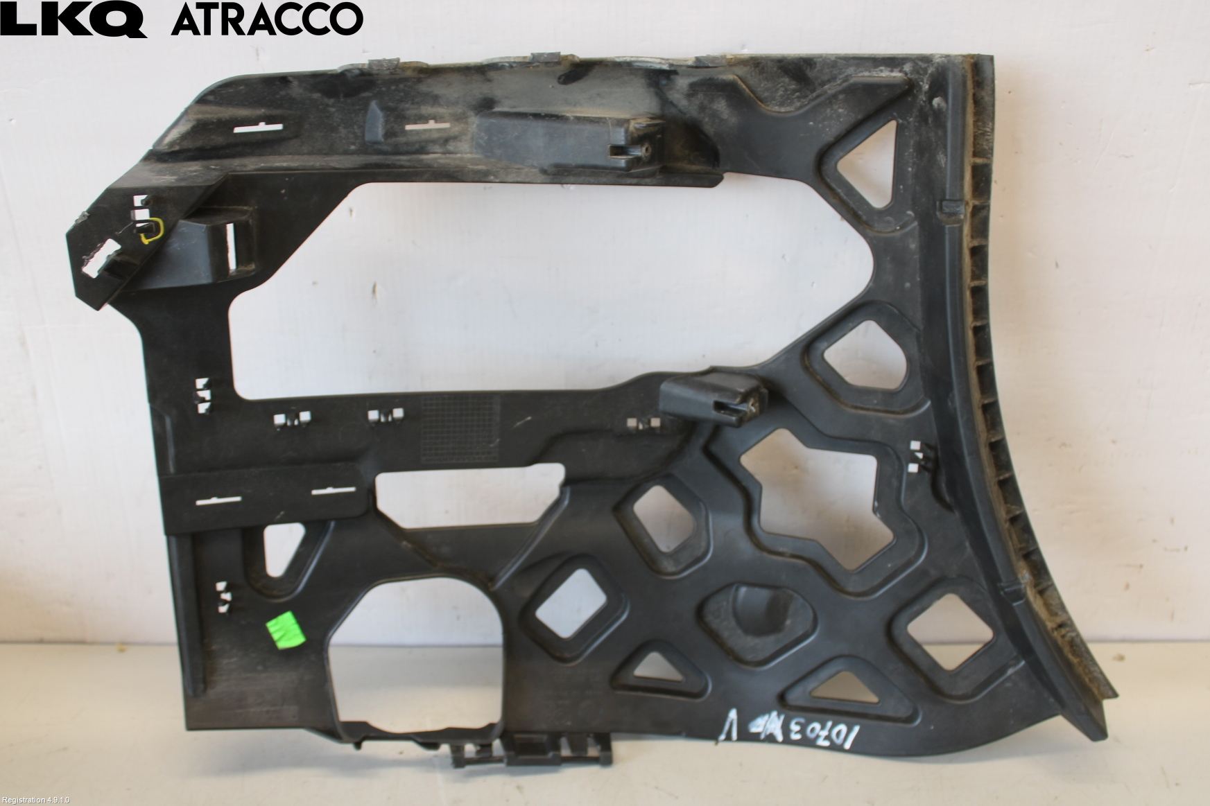 Volkswagen VW CADDY 16-20 Støtfangerfeste Foran Venstre