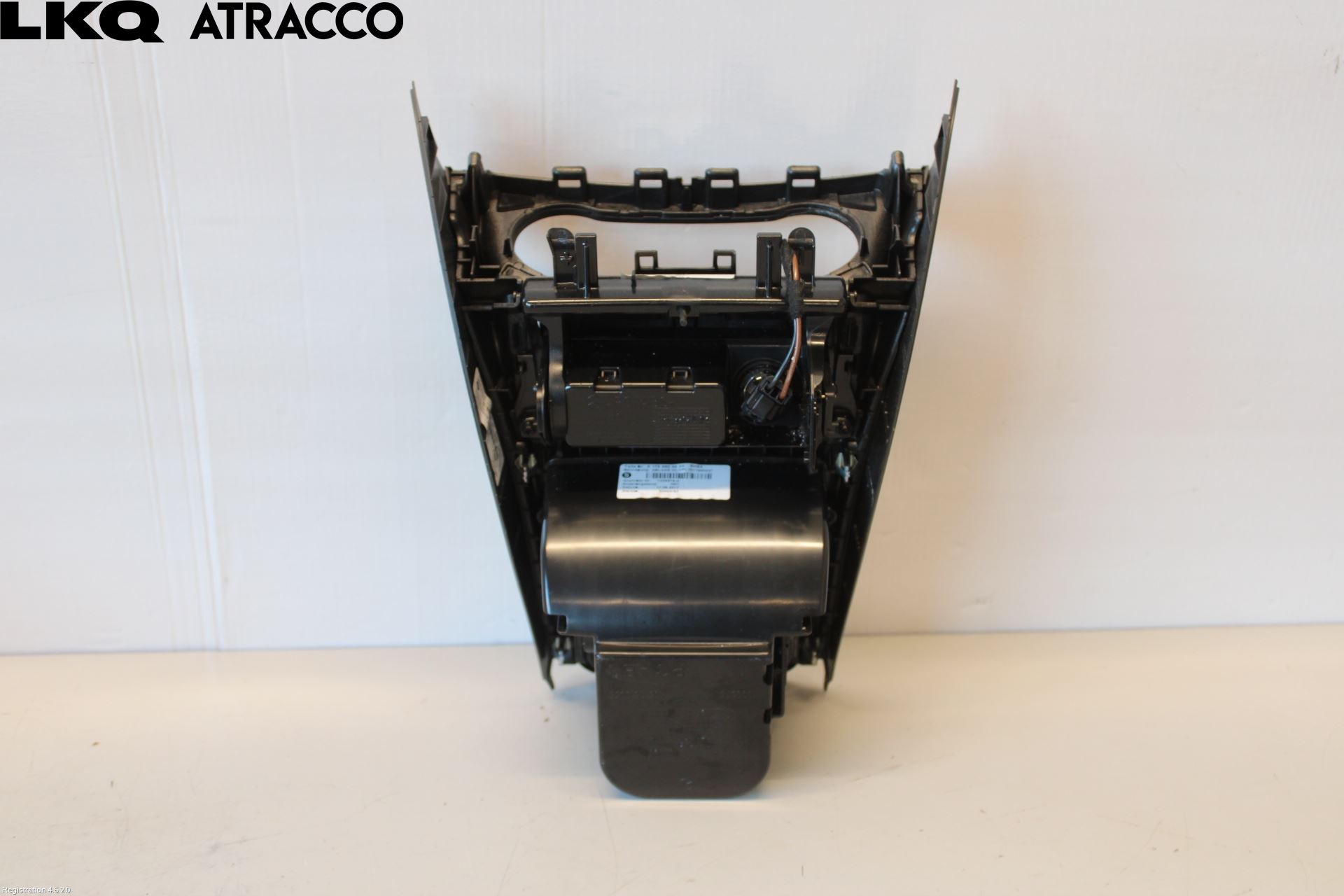 Mercedes-Benz MB CLA-KLASS (C117/X117) 13-19 Instrumentkonsoll Midt