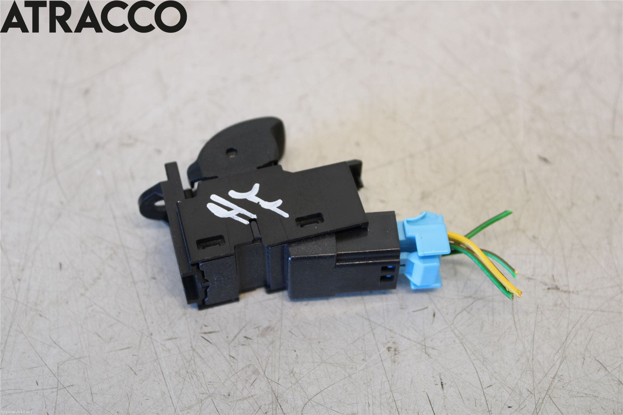 Volvo XC70 08-13 Bryter Vindusheis