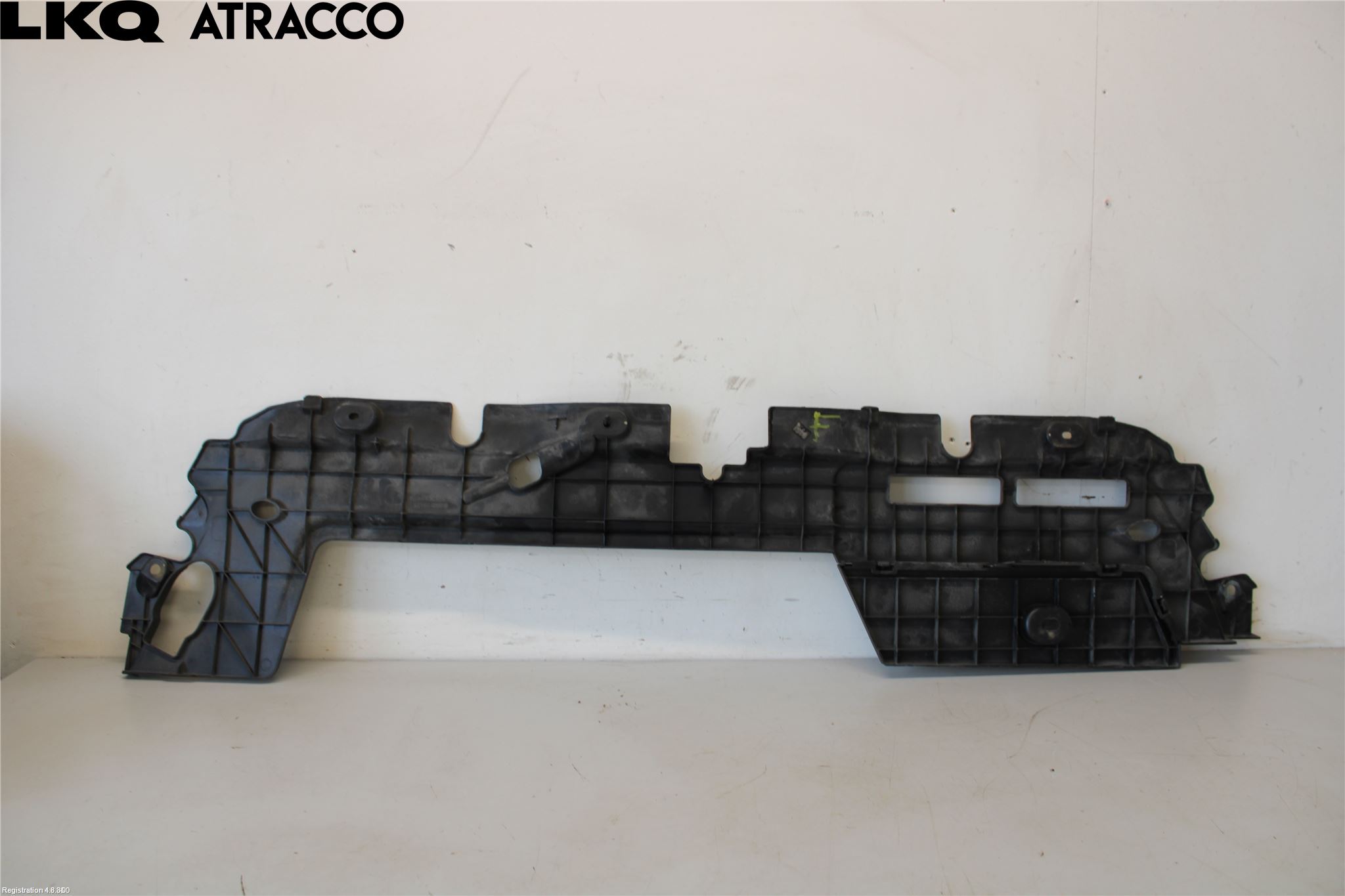 Toyota AURIS 10-12 Luftstyring Front