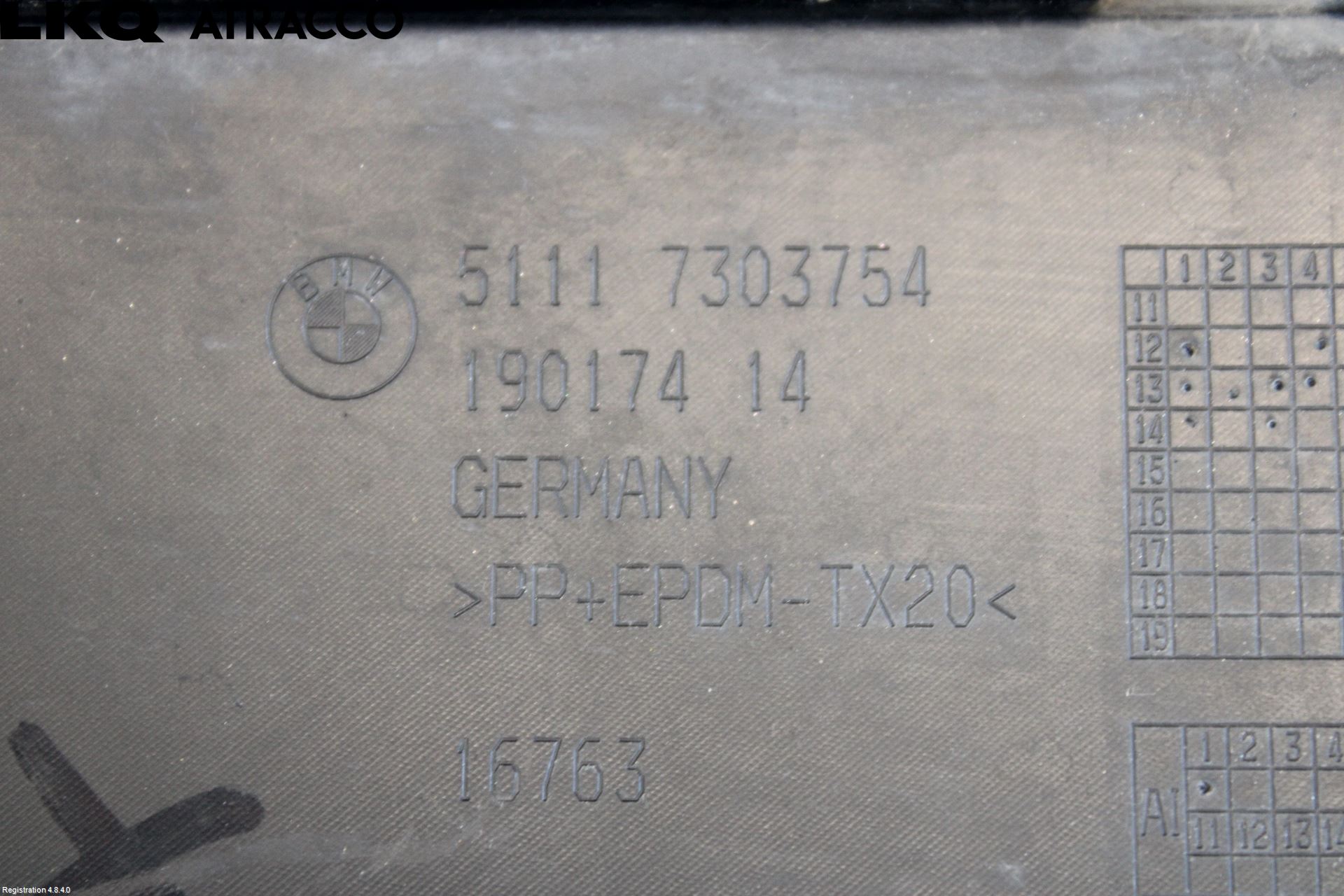 BMW X1 E84 10-15 Grilldel Høyre