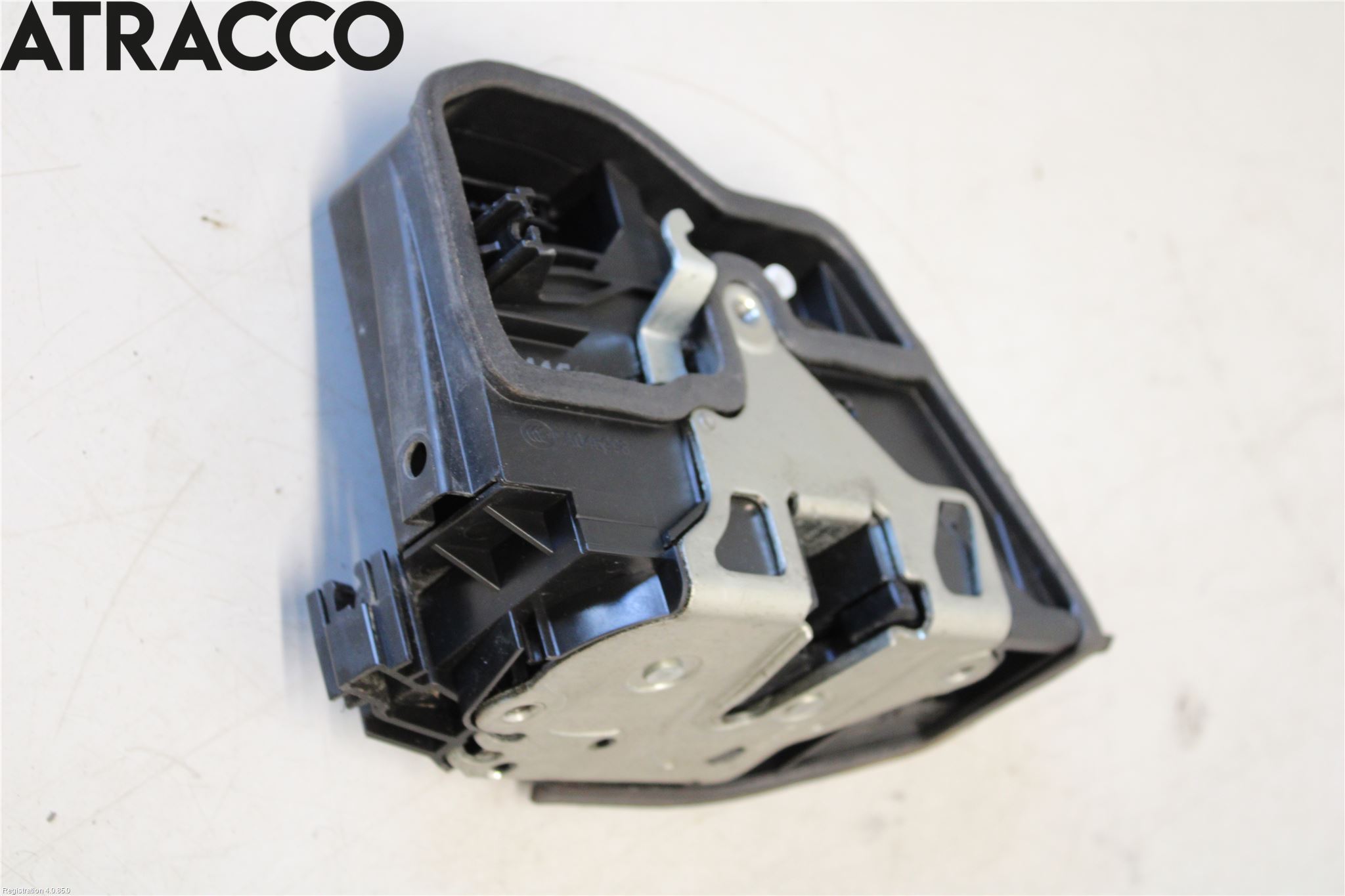 BMW 5 E60/61 Sed/Tou 02-10 Dørlås - Låsekasse