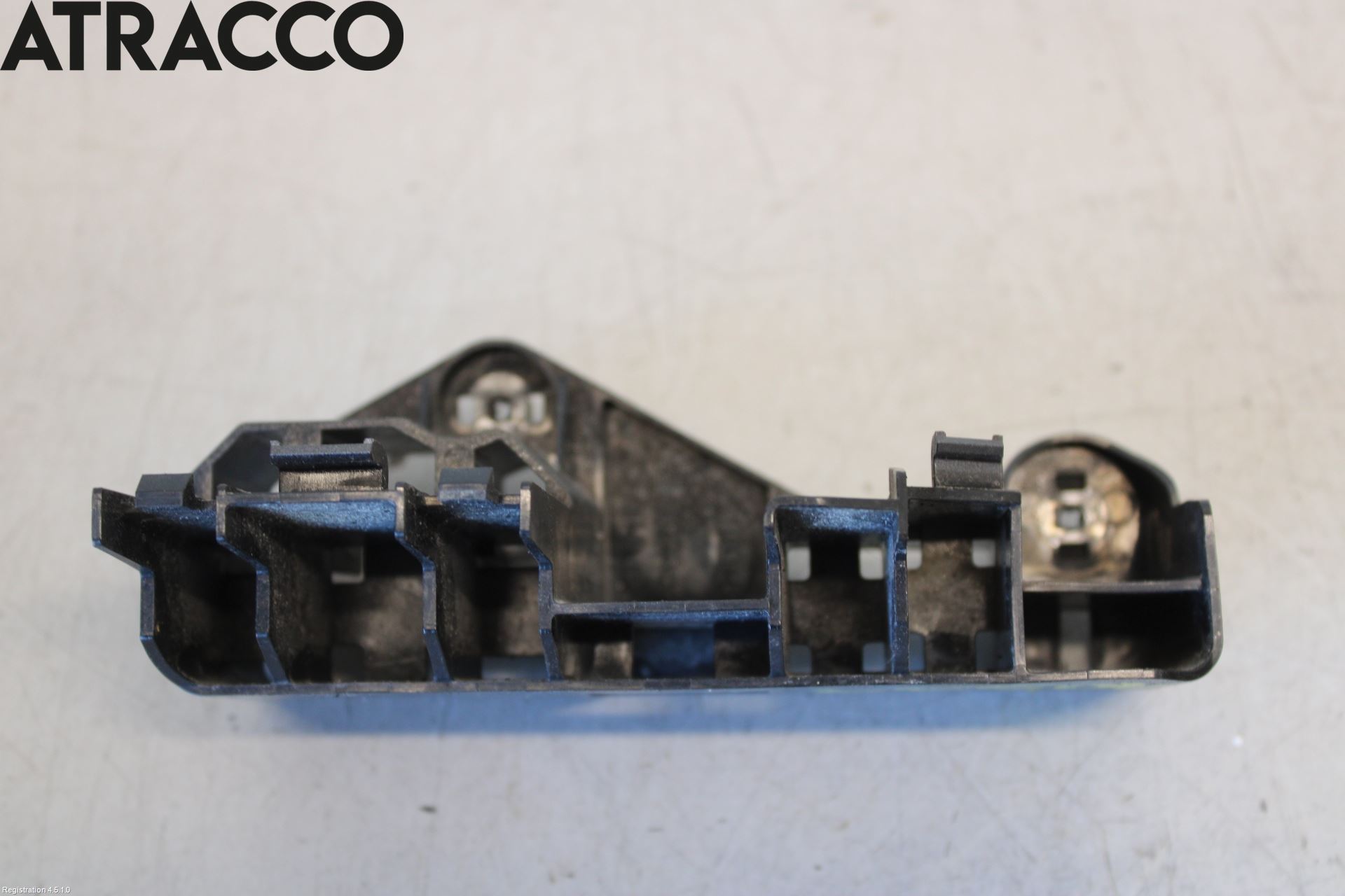 Suzuki SWIFT 11-16 Støtfangerfeste Bak Høyre