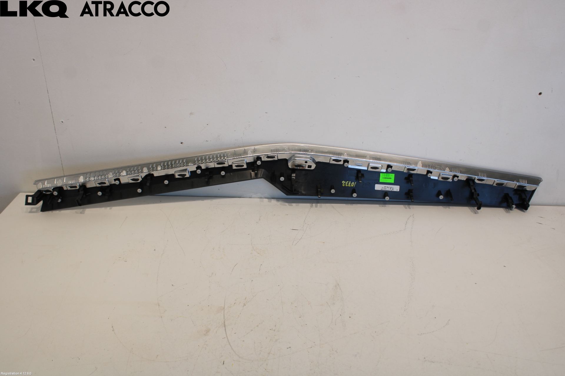 Audi E-TRON, S GE 19- Innr Dekor Instrbord