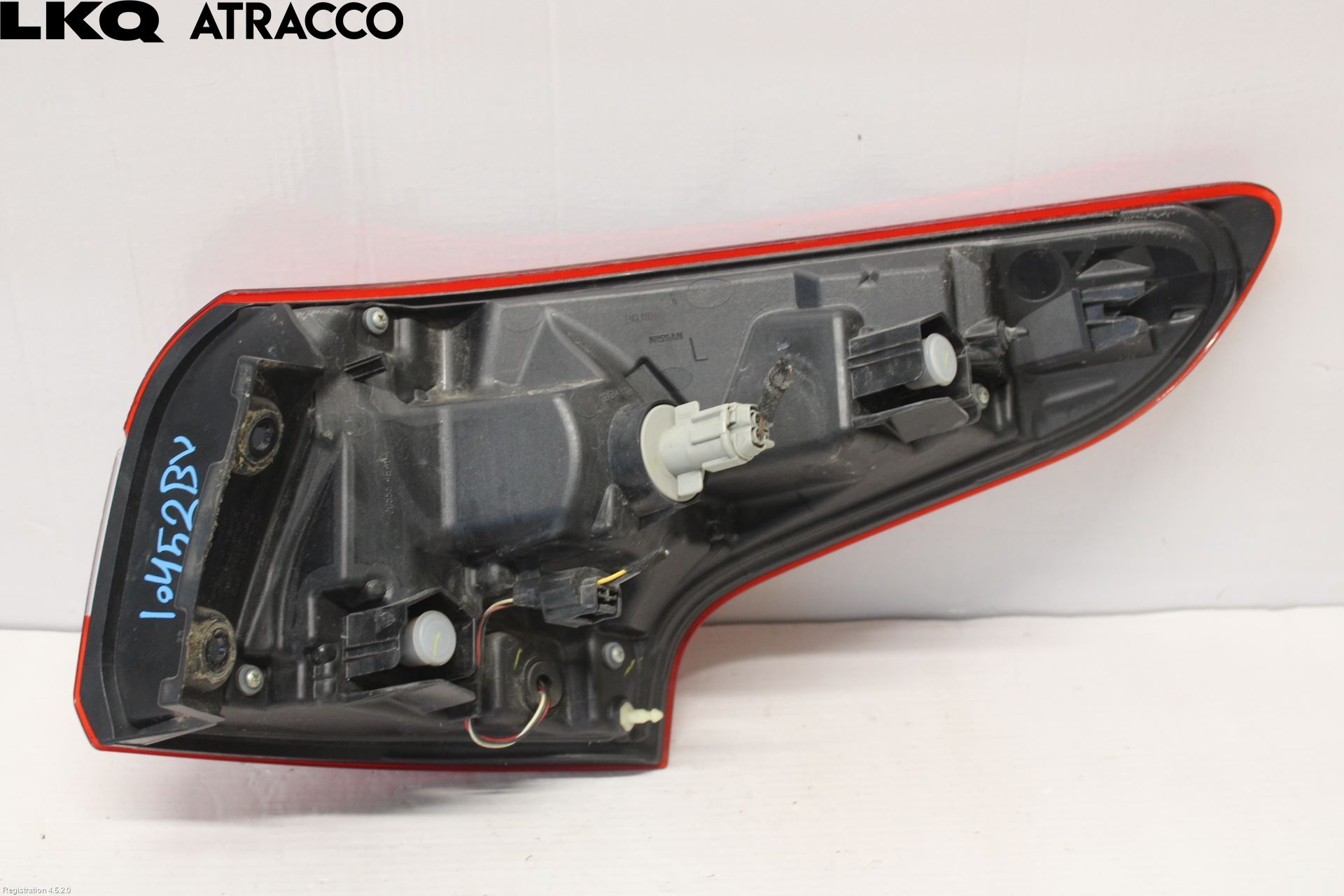 Nissan QASHQAI 14-17 Baklykt Venstre