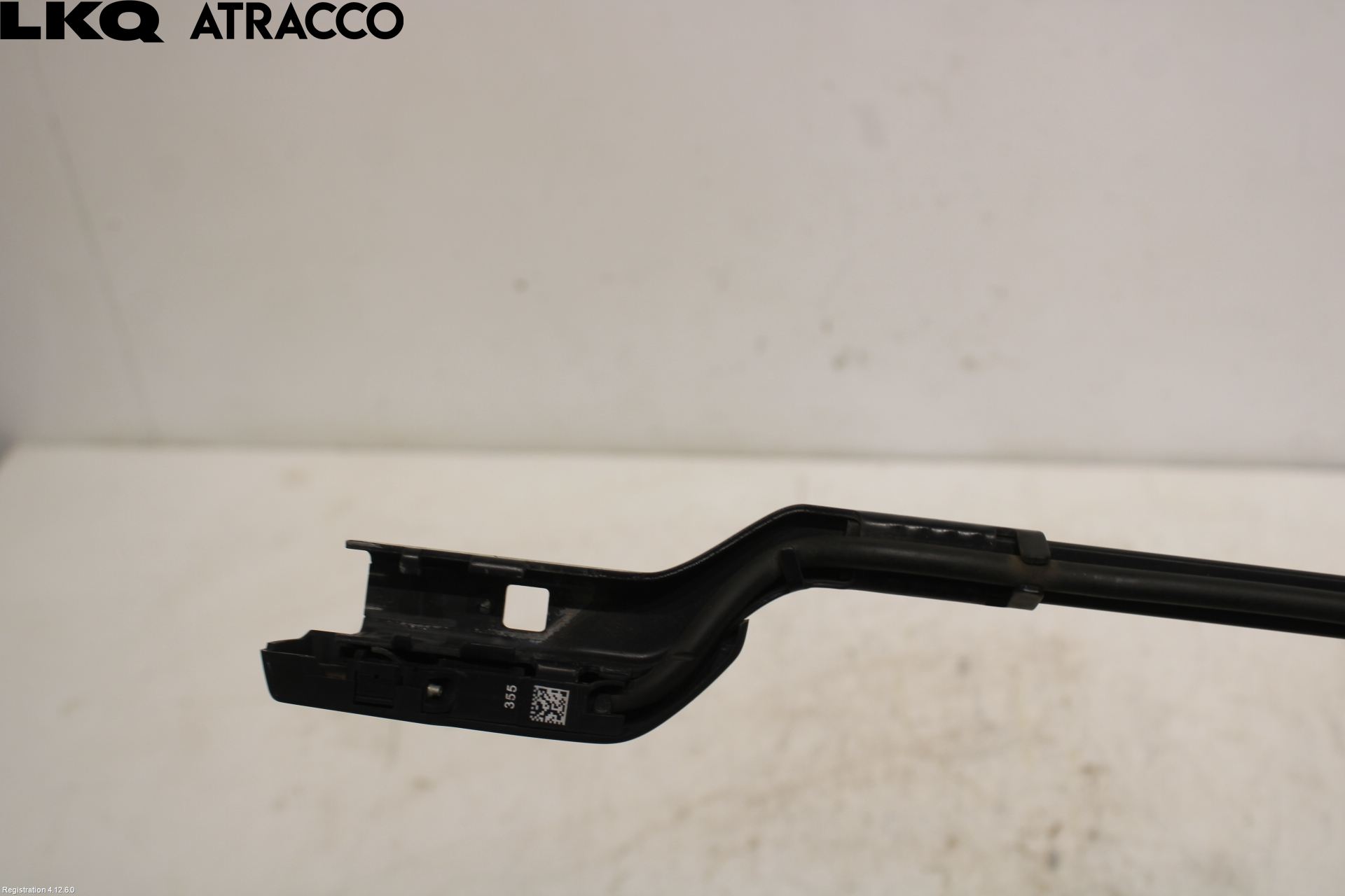 Tesla MODEL 3 17- Viskerarm-Armer Frontrute