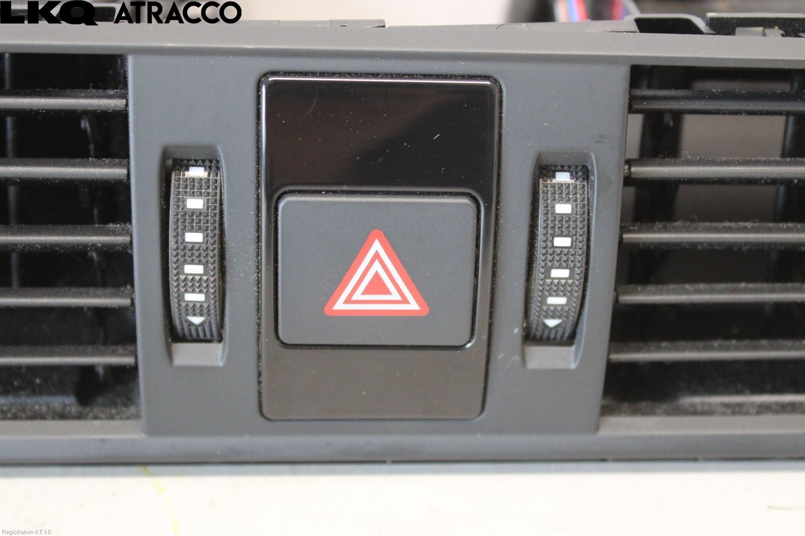 Audi A6 ALLROAD 12-18 Dashbord Kanal - Dyse