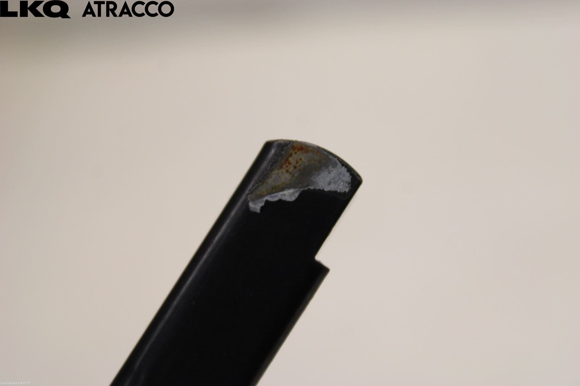 Skoda YETI Viskerarm-Armer Frontrute