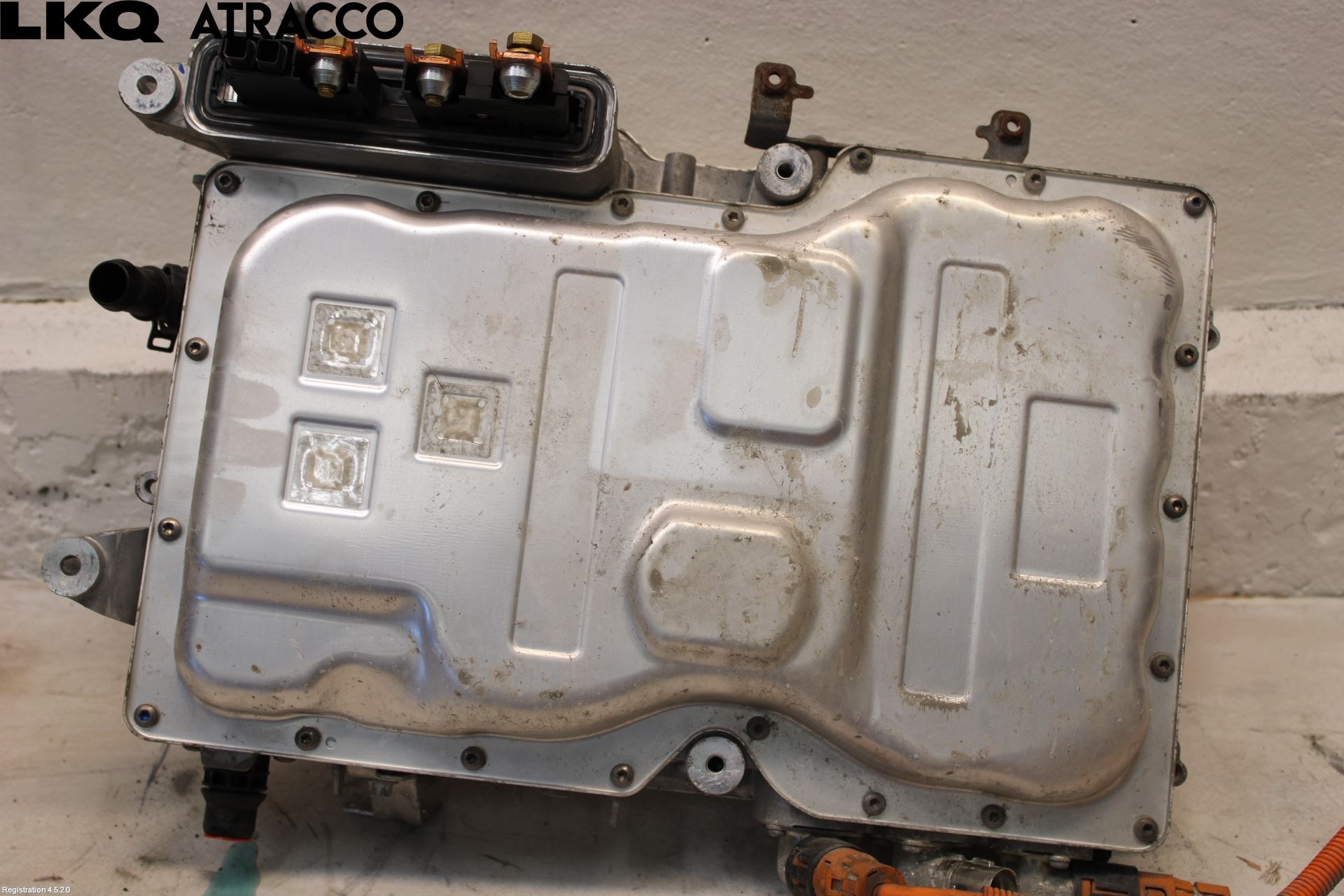 BMW i3 I01 13-22 Inverter 12-)220V