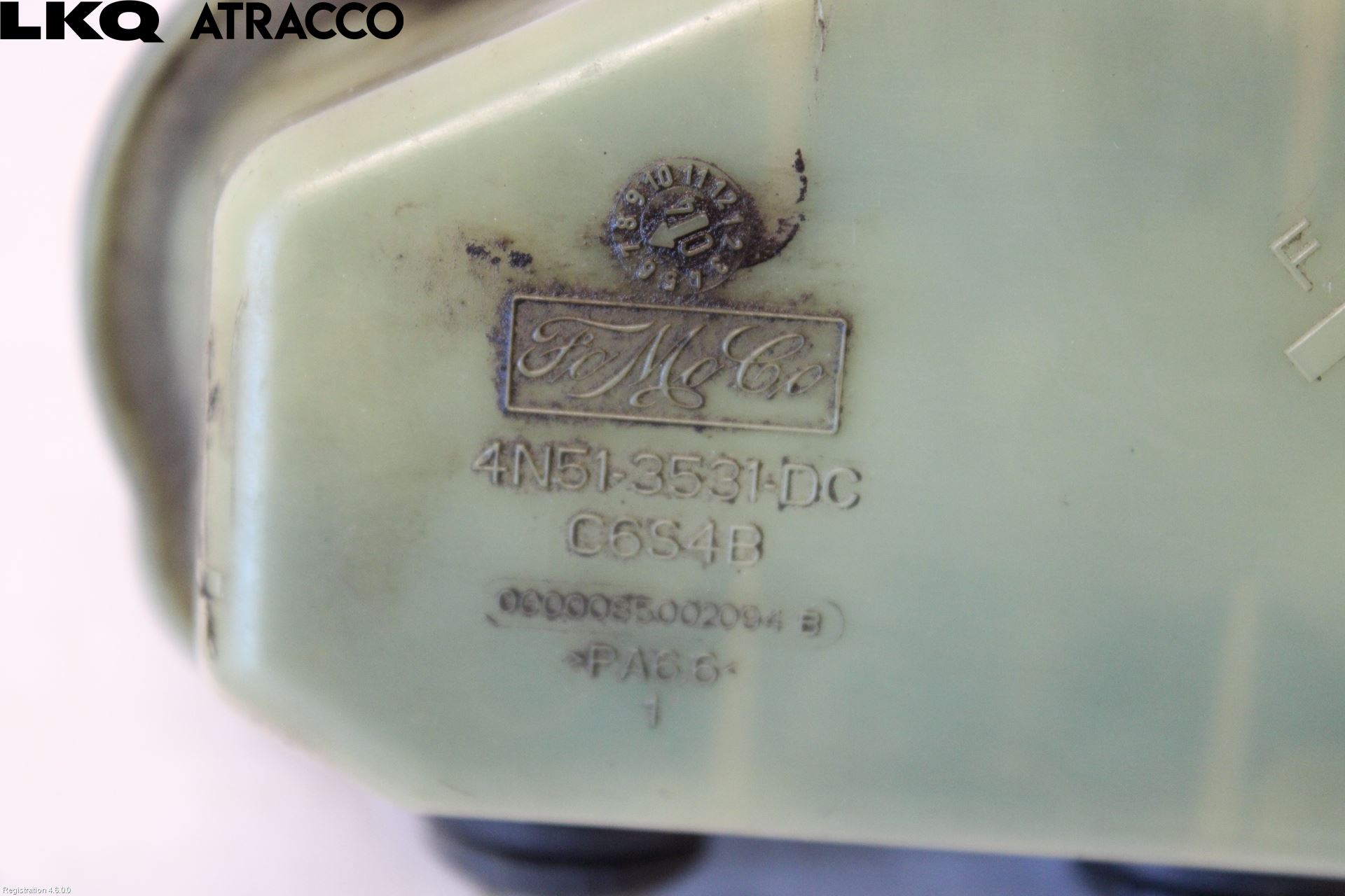 Volvo V50 04-07 Servo Oljebeholder