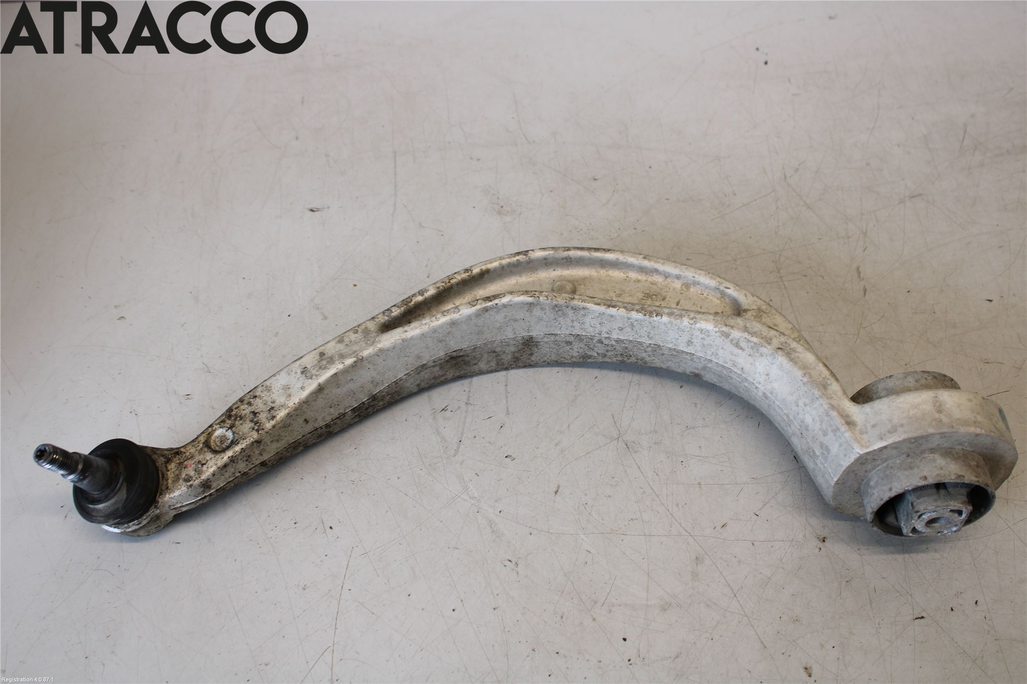 Audi Q5 09-16 Bærearm Foran Høyre Nedre