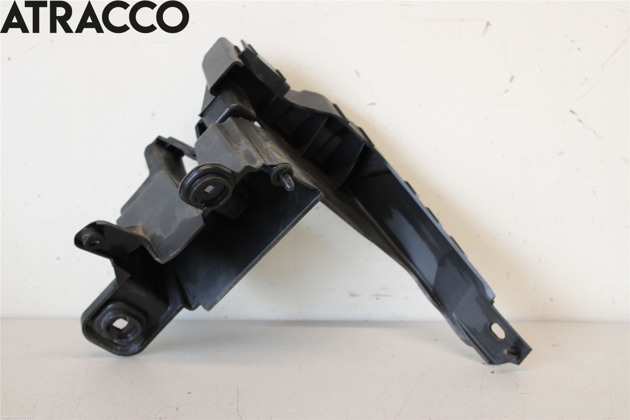 Jaguar I-PACE 18- Støtfangerfeste Bak Venstre