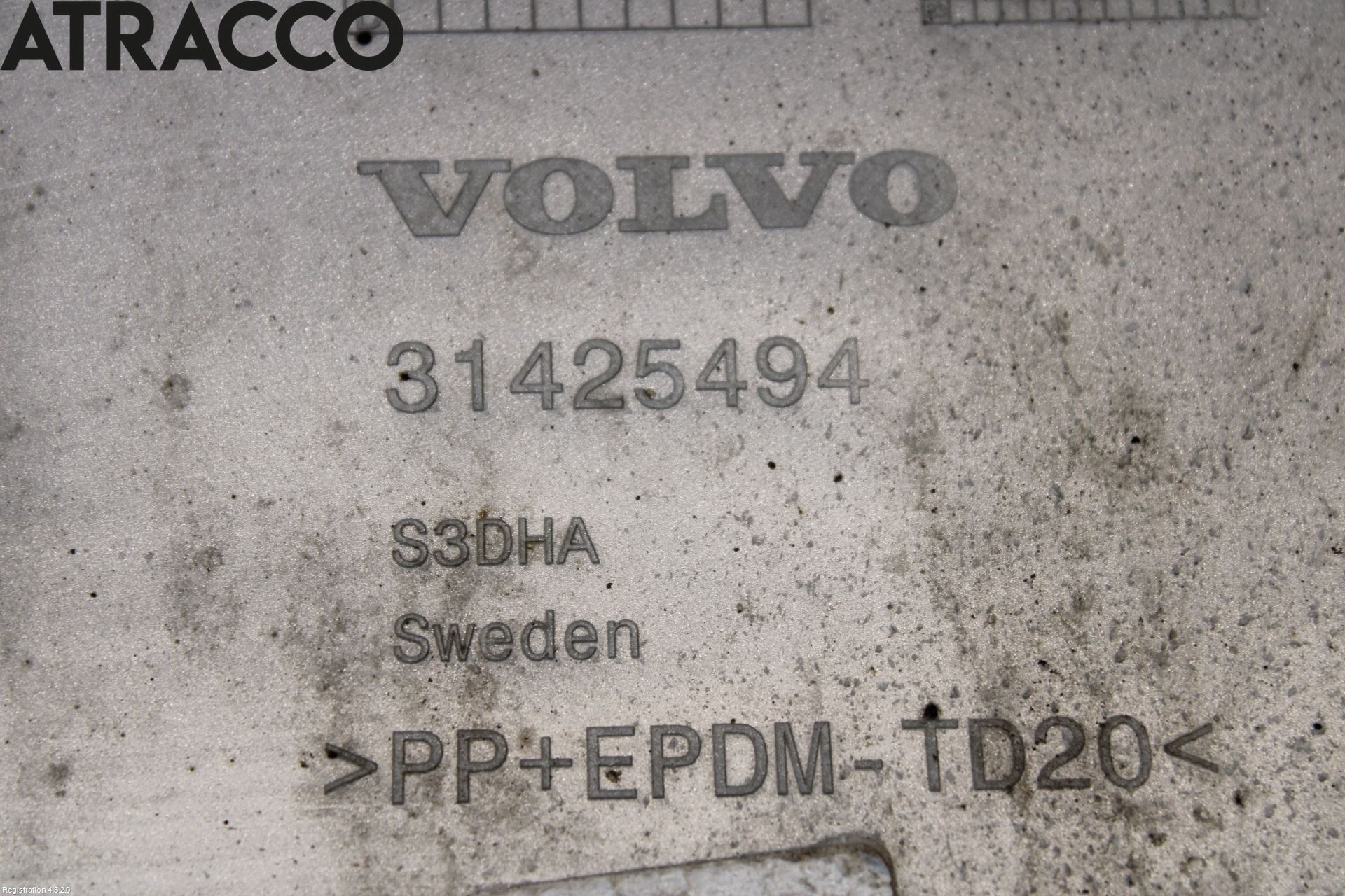 Volvo XC60 09-13 Spoiler Bak