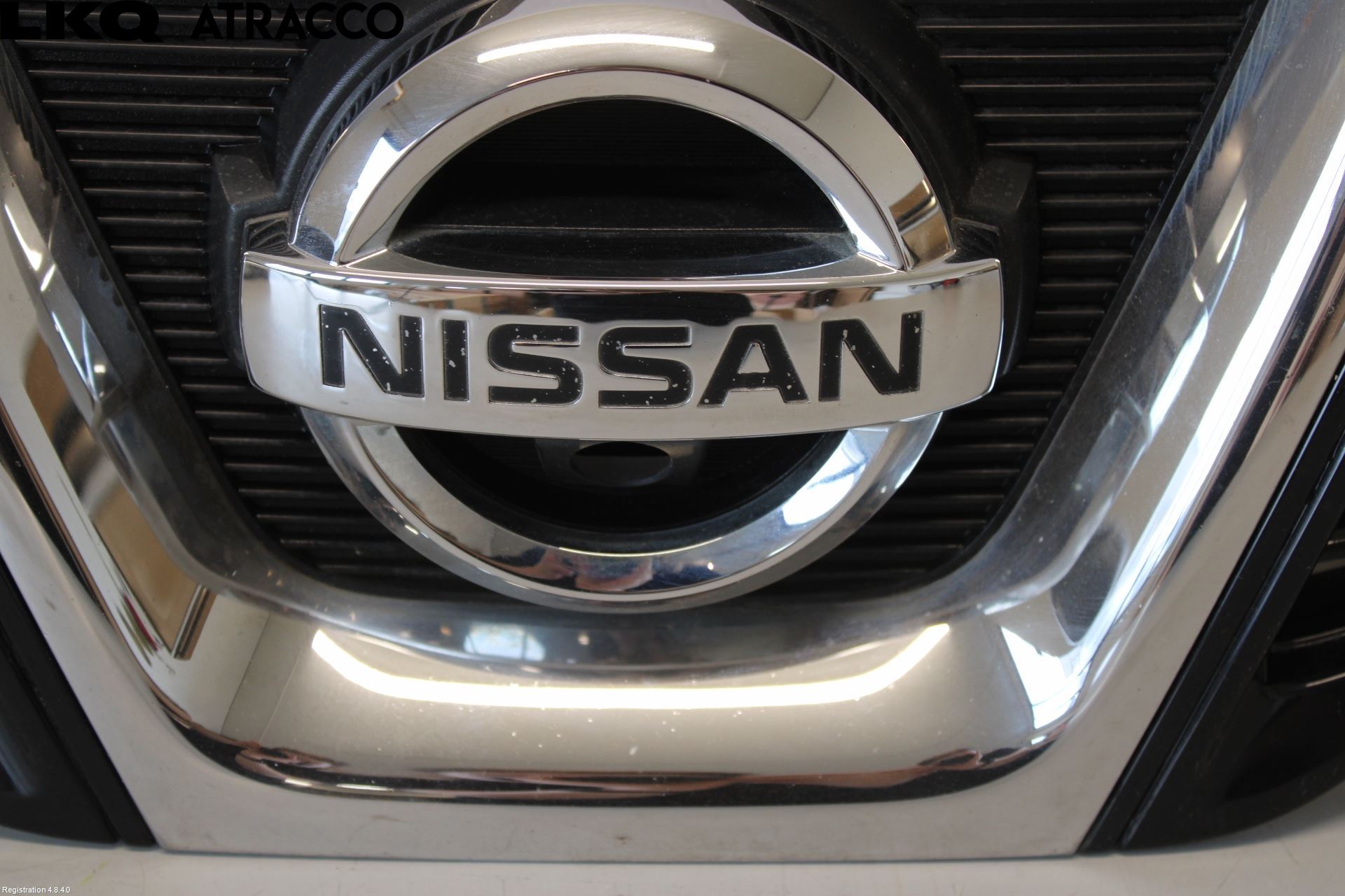 Nissan QASHQAI 10-14 Grill Komplett