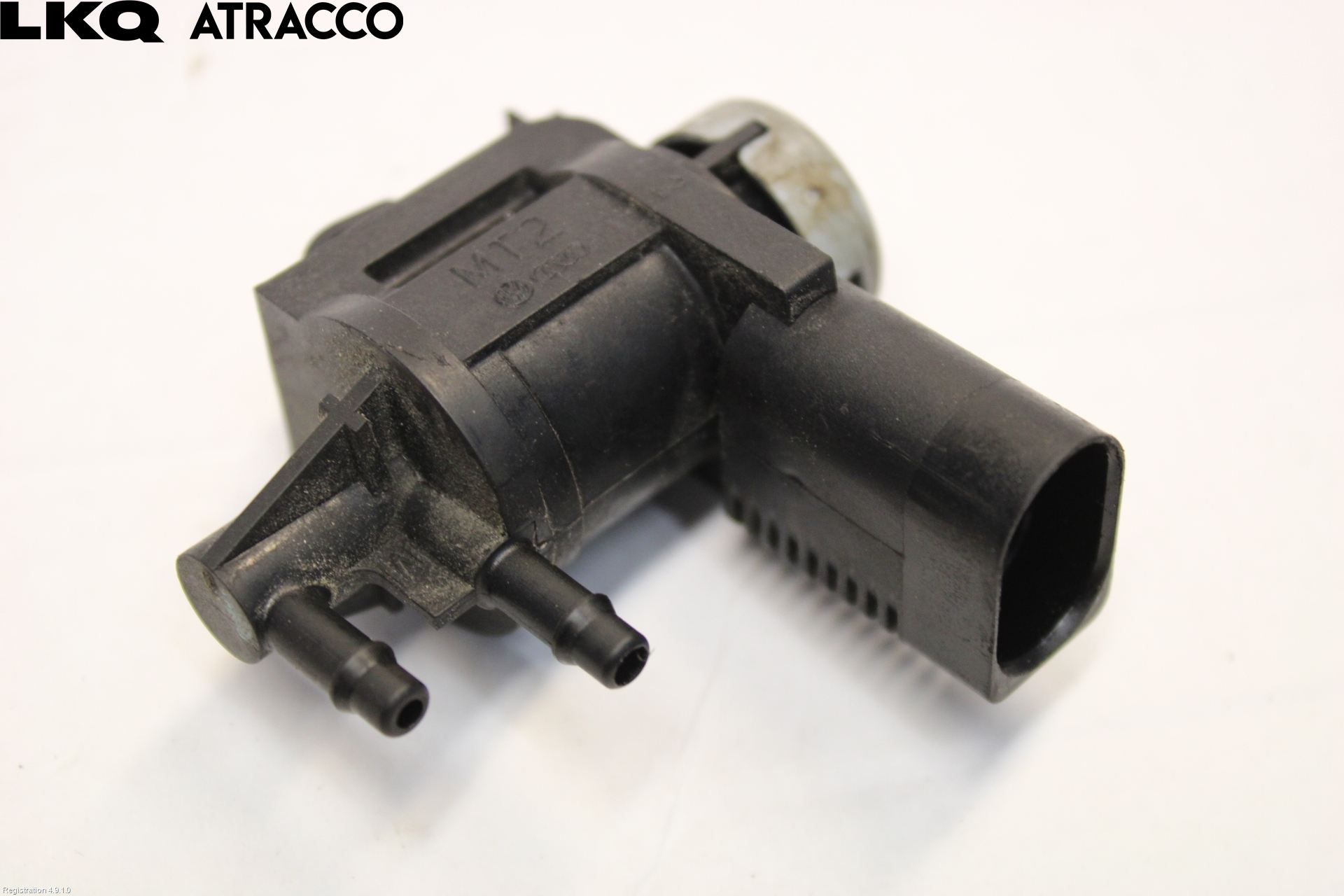 Volkswagen VW PASSAT 11-14 Vacuumventil