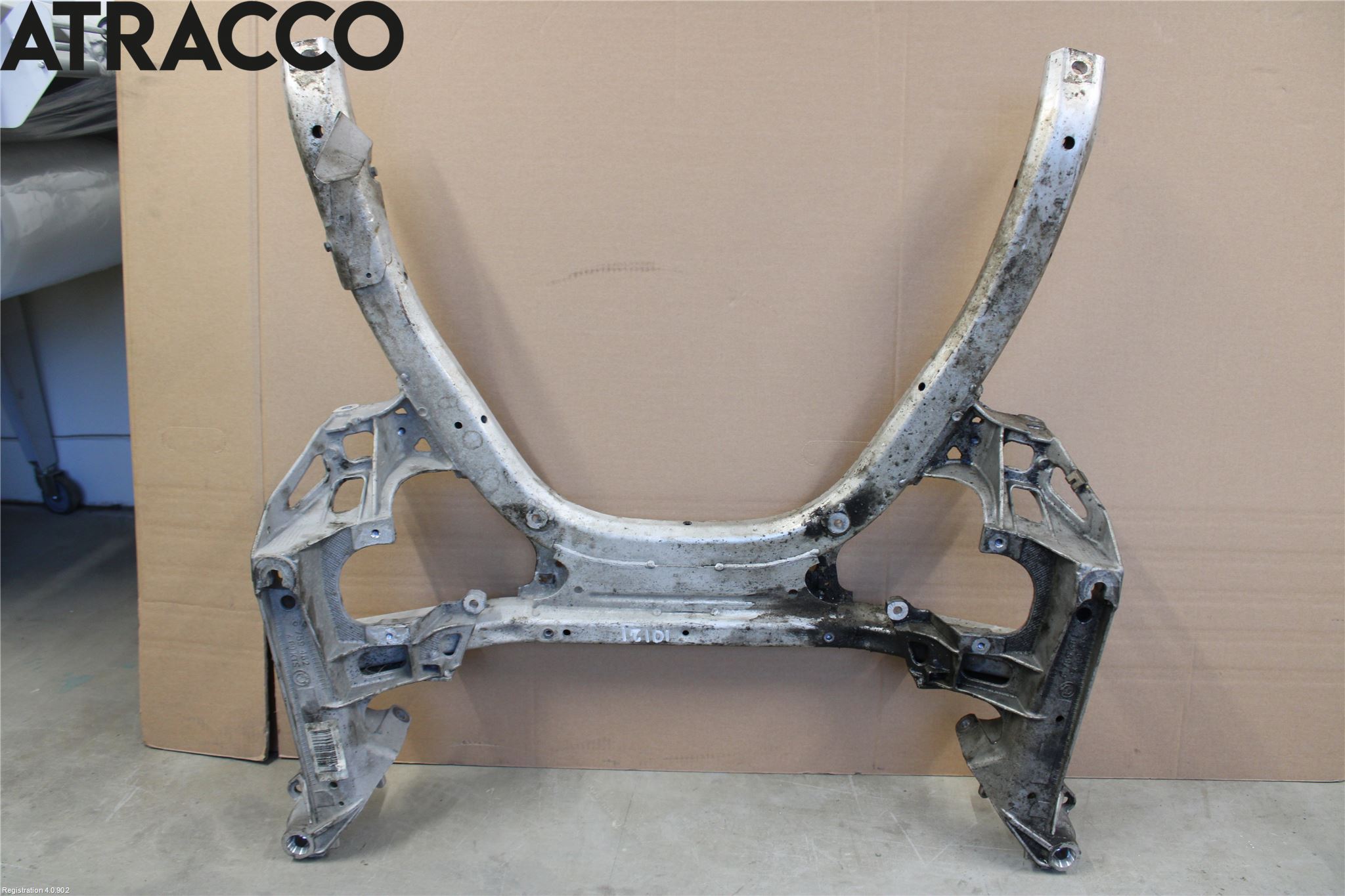 BMW 5 E60/61 Sed/Tou 02-10 Forstillingsbjelke(Tvergående)