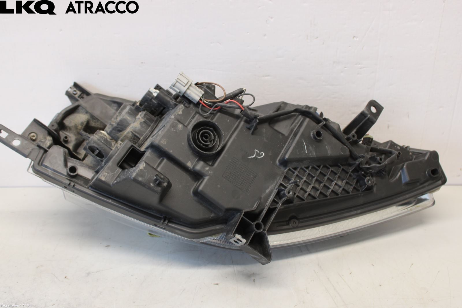 Nissan LEAF 11-17 Frontlykt Venstre