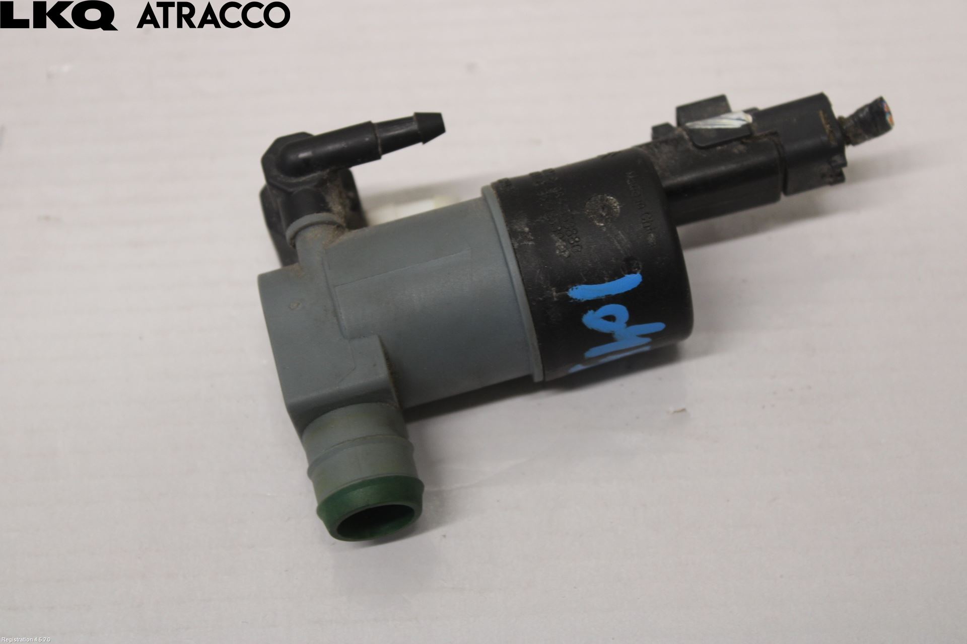 Nissan QASHQAI 14-17 Spylerpumpe Frontrute