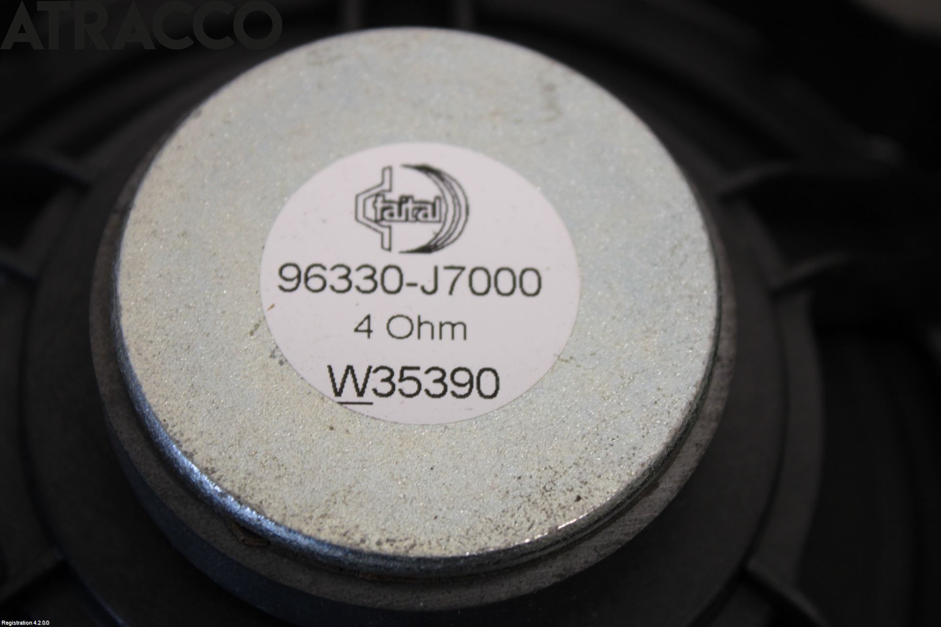 Kia XCEED 19- Innr Høyttaler