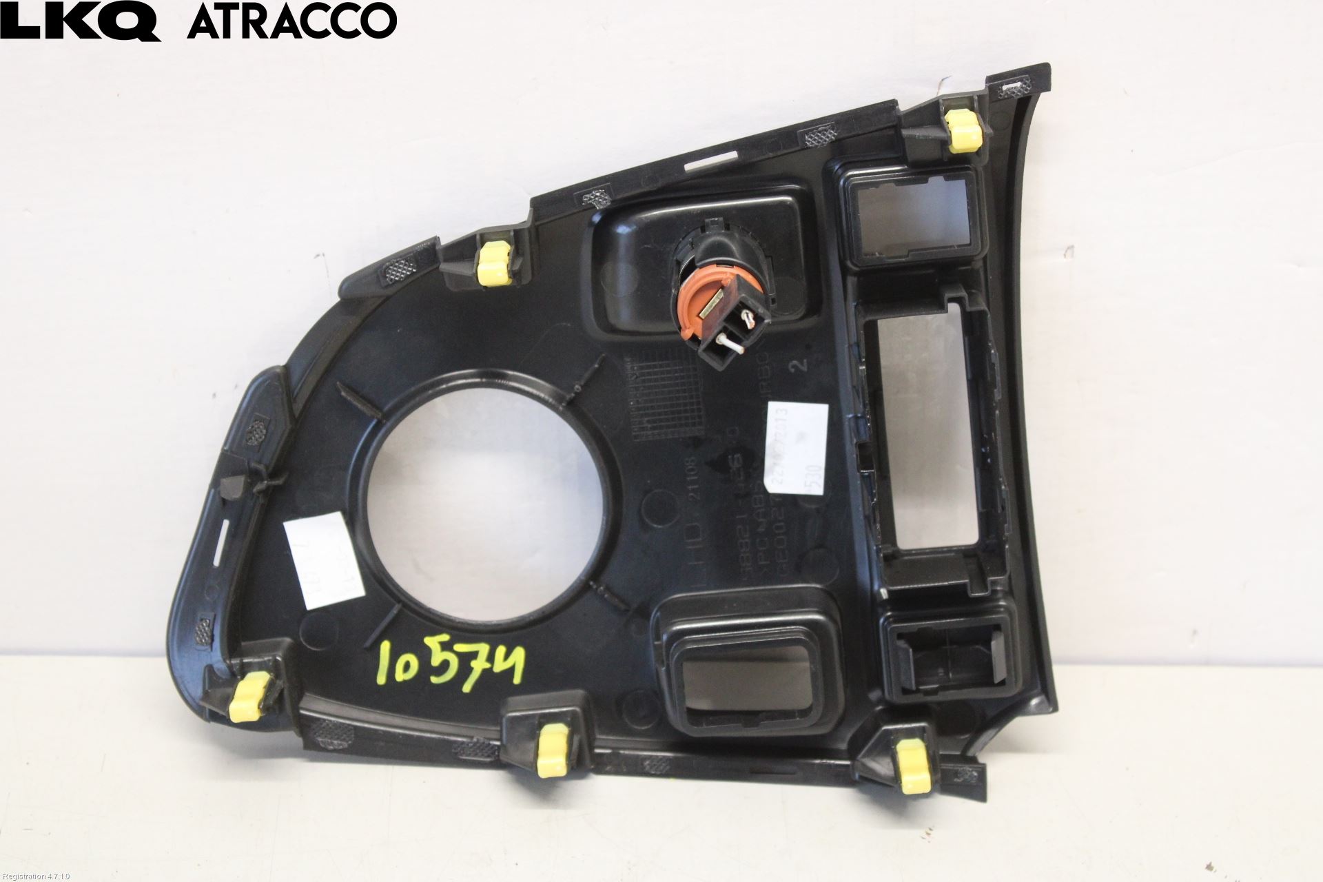 Toyota AURIS 13-19 Innr Sigarett Tenner