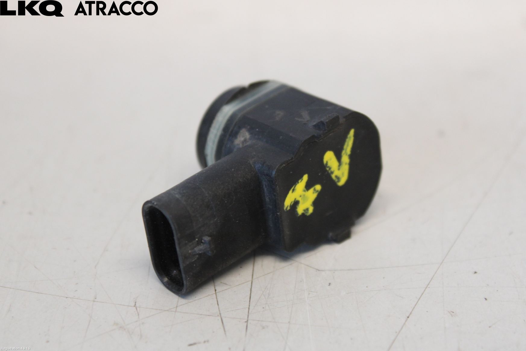 Jaguar XE (X760) 15-24 Sensor Parkering Front