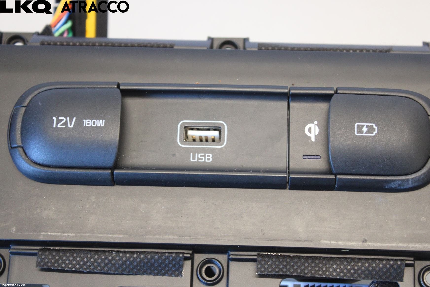 Kia SOUL 09- Usb Connection