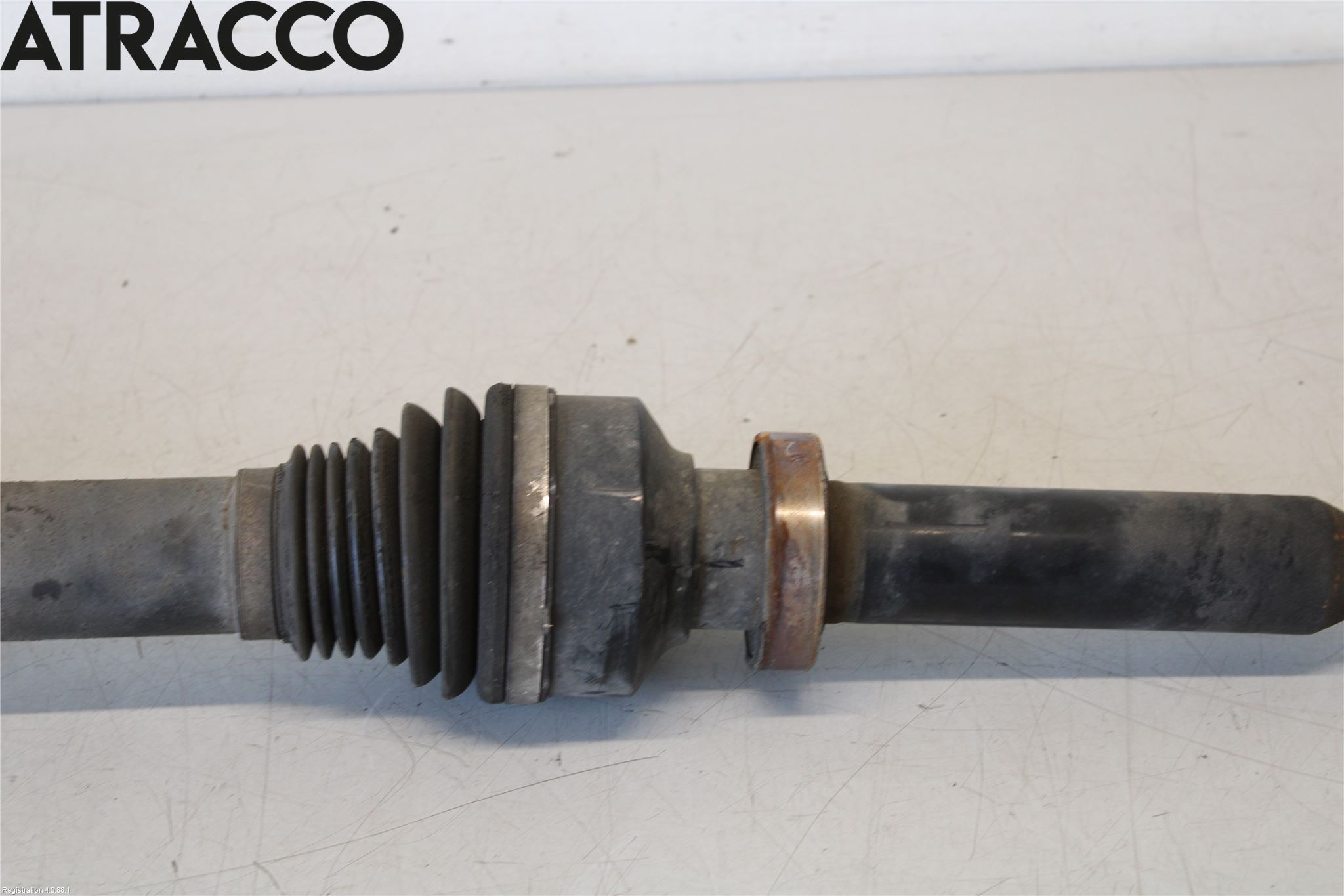 Volvo XC70 08-13 Drivaksel Foran Kompl Høyre