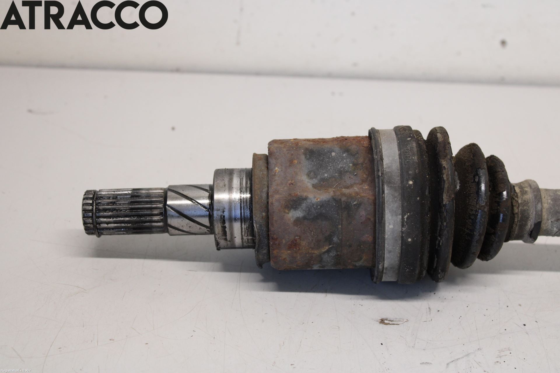 Nissan QASHQAI+2  10-14 Drivaksel Bak Kompl  V = H