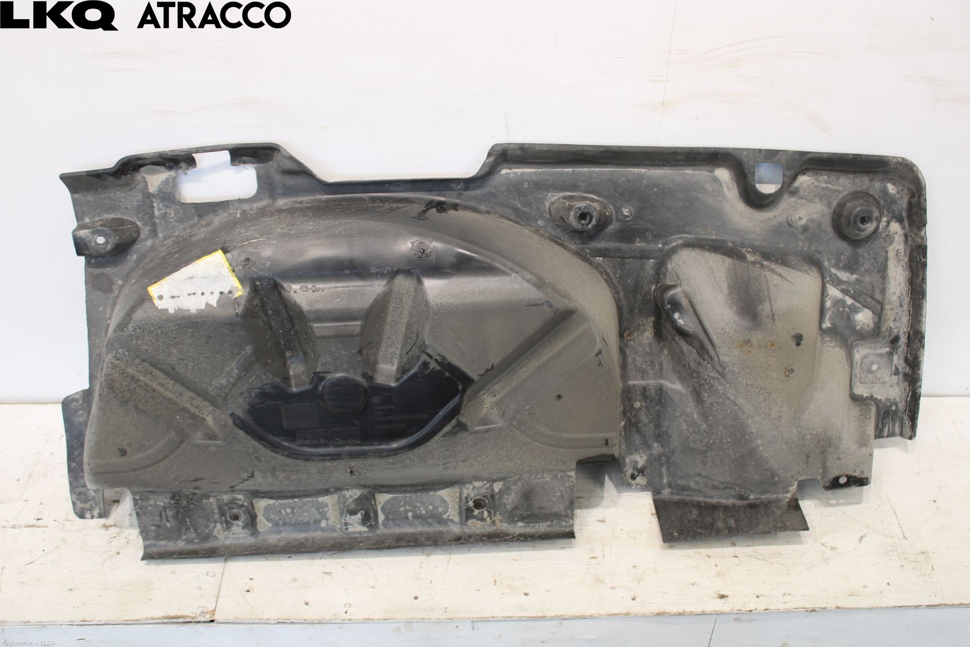 Volkswagen VW TRANSP/CARAVELLE (T6) 16-22 Bunnplate U Motor-Gear-Dørk
