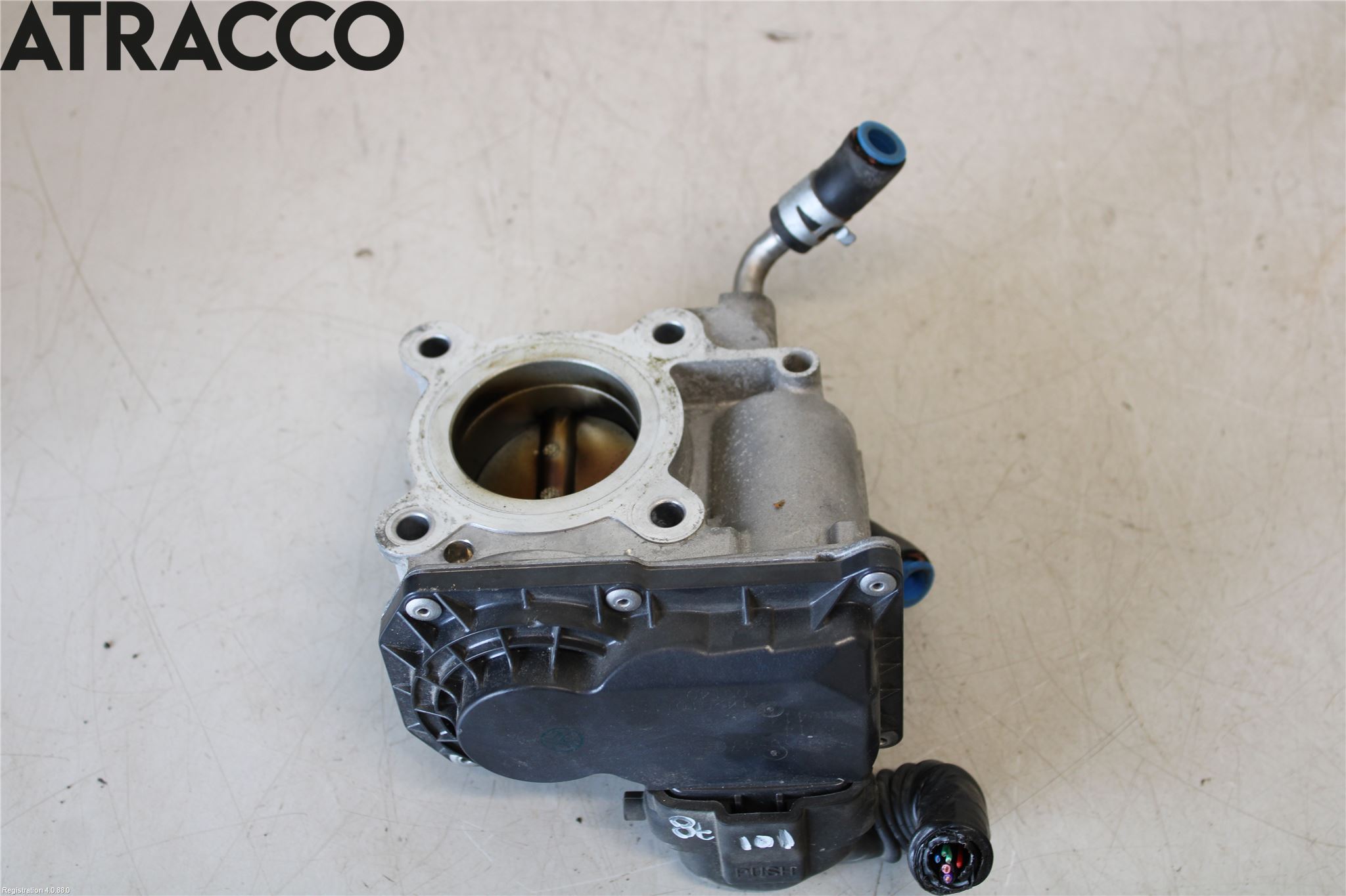 Toyota AURIS 13-19 Inns Spjeldhus