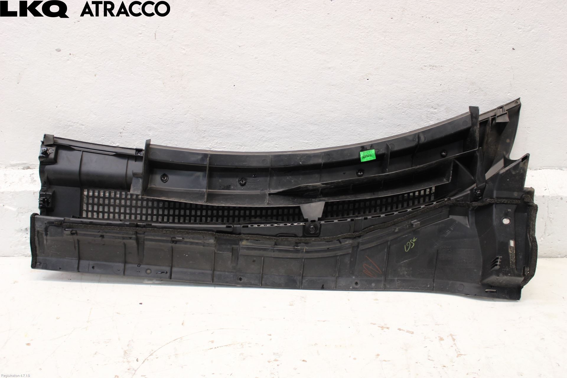 Toyota AVENSIS 09-15 Visker Deksel-Grill-Under Frr
