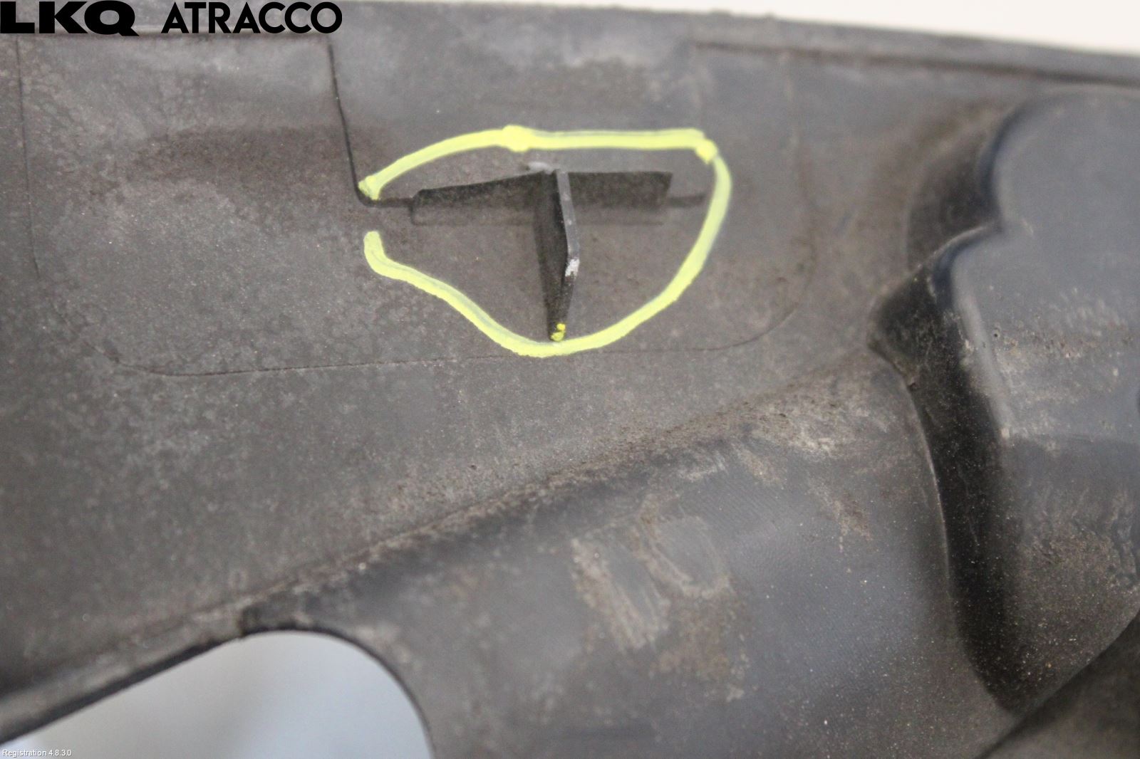 Toyota AURIS 10-12 Luftstyring Front