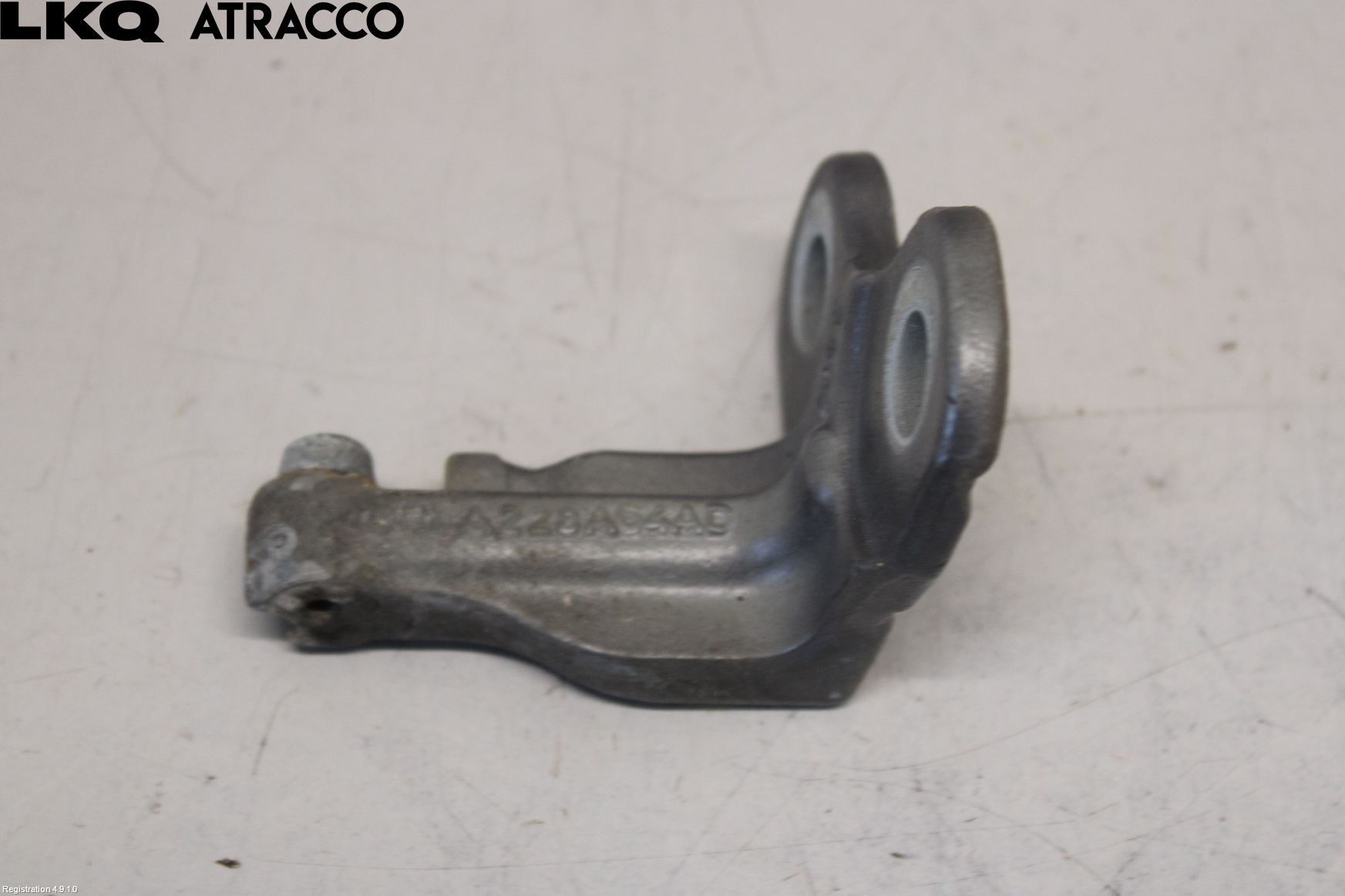 Jaguar XE (X760) 15-24 Dørhengsel