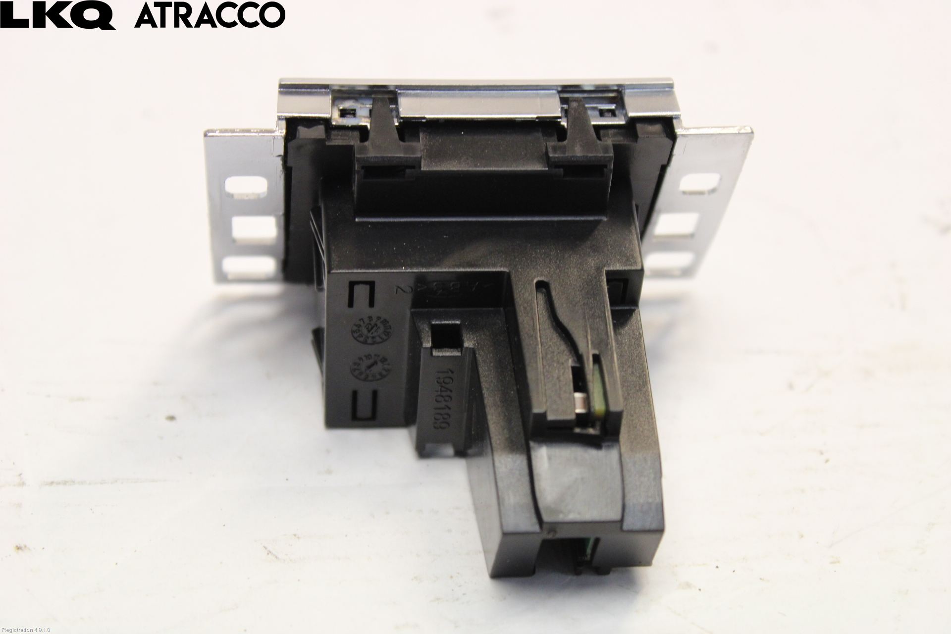 Volkswagen VW PASSAT 11-14 Instr Klokke