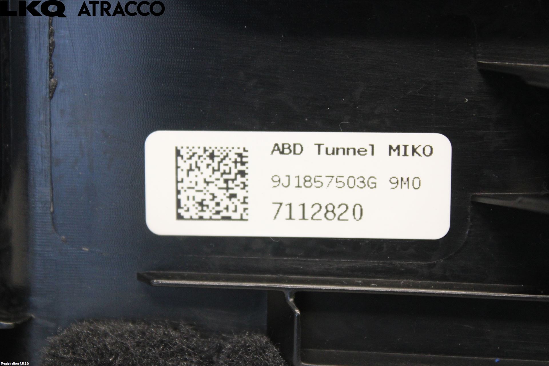 Porsche TAYCAN 20- Innr Oppbevaringsrom