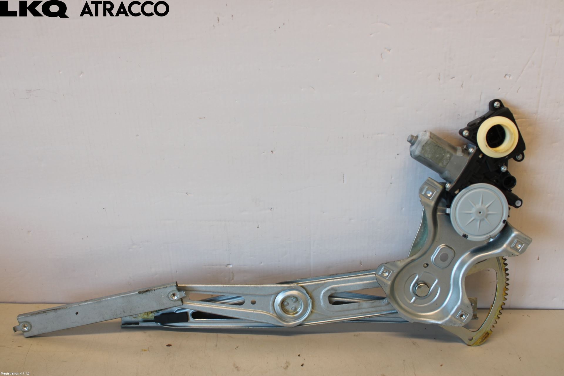 Toyota YARIS XP90 06-11 Vindusheis El Komp