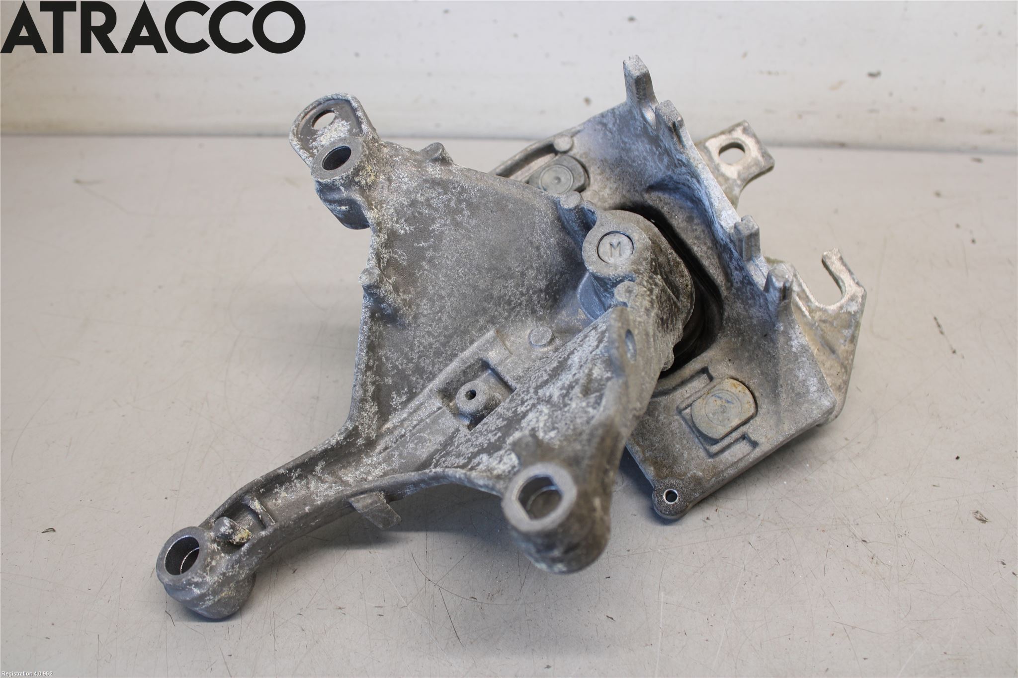 Renault CAPTUR 13-19 Motor Feste Stål-Alu