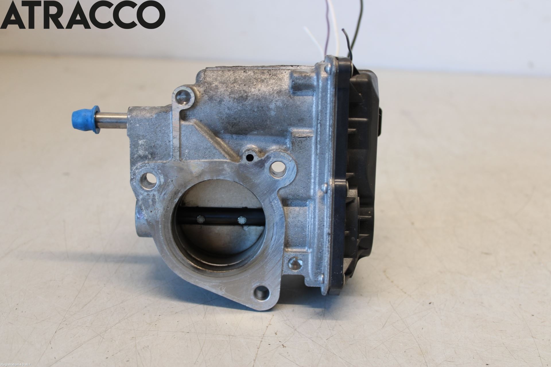 Toyota YARIS XP130 15-20 Inns Spjeldhus