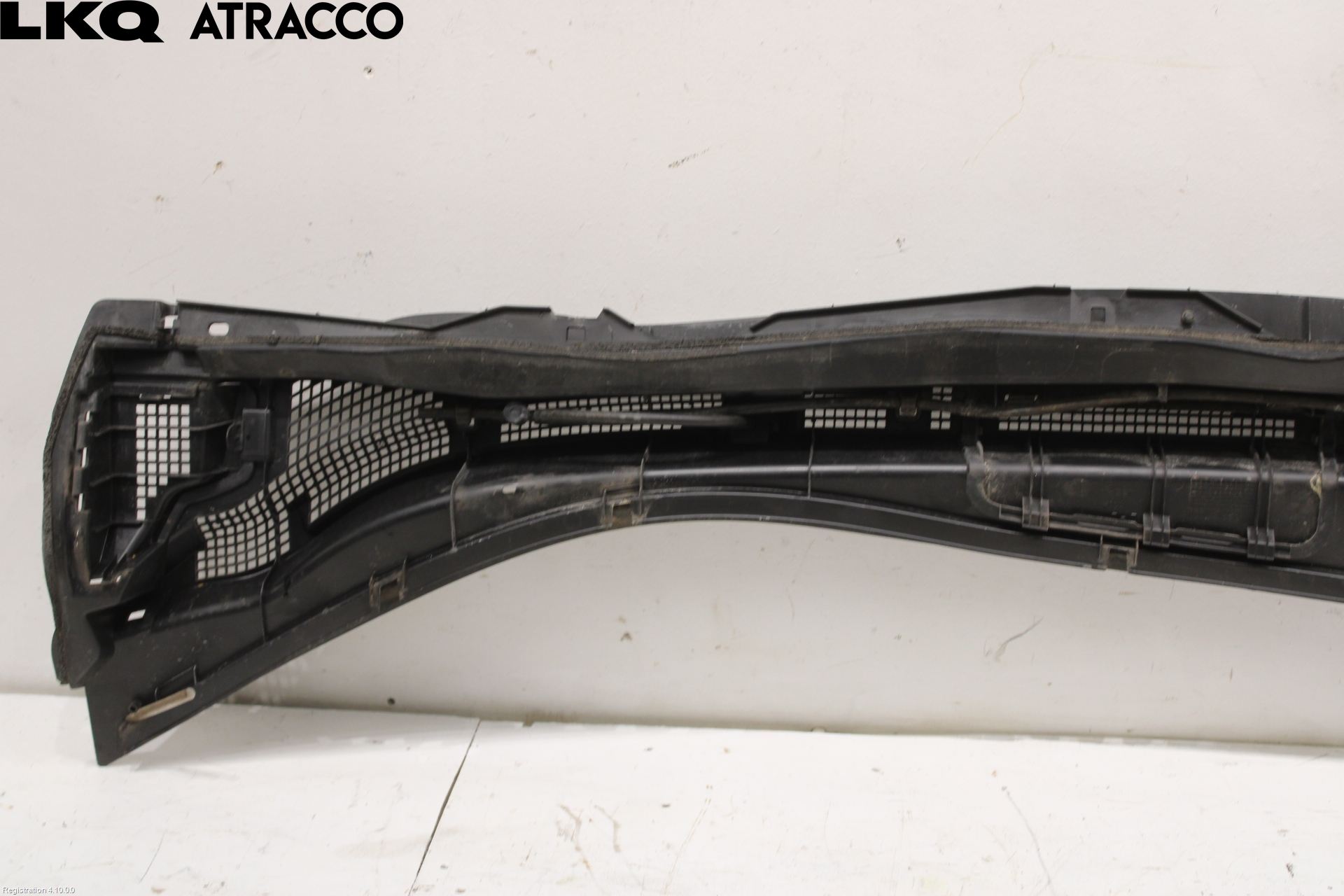 Nissan LEAF 11-17 Visker Deksel-Grill-Under Frr
