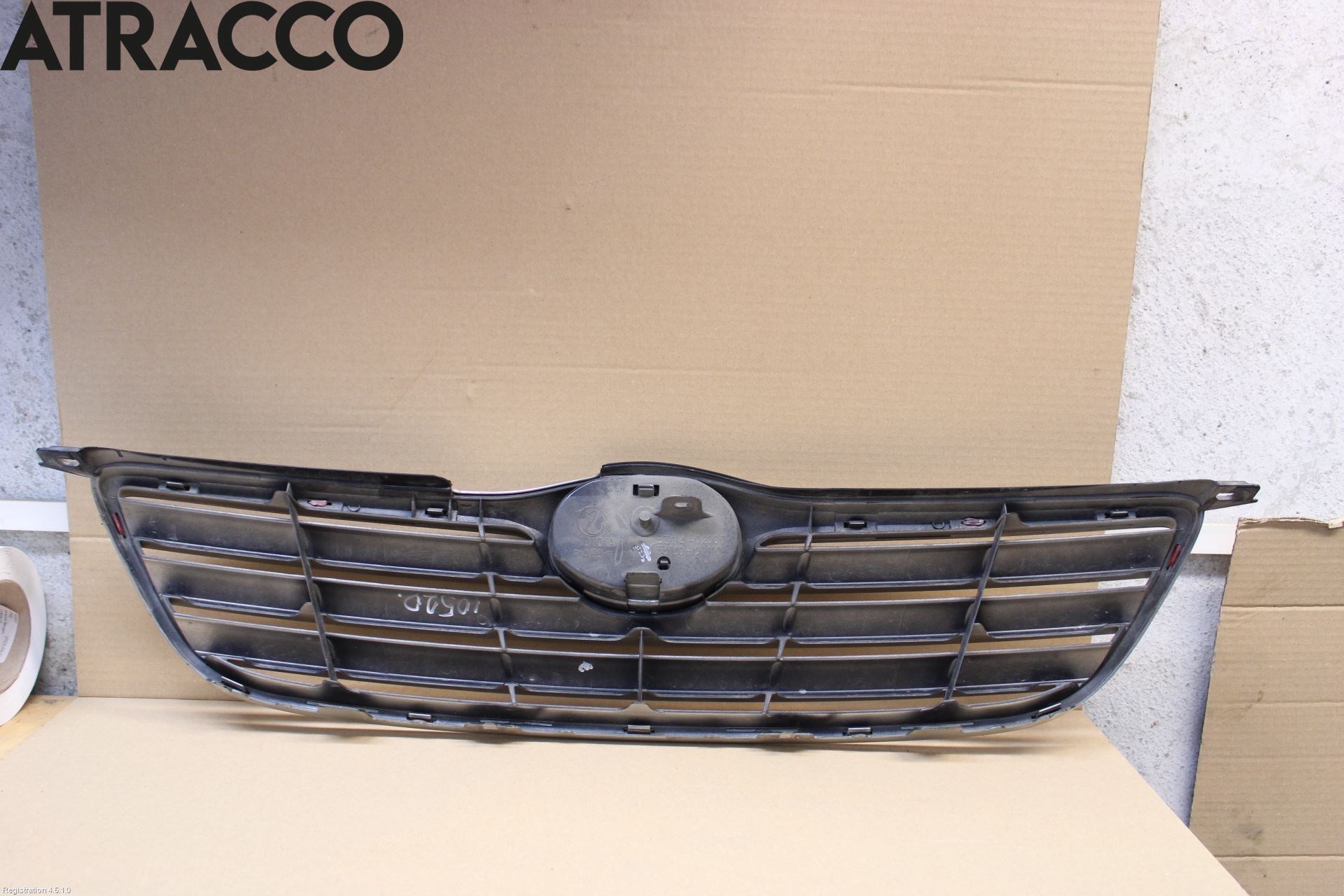 Toyota COROLLA 02-07 Grill Komplett