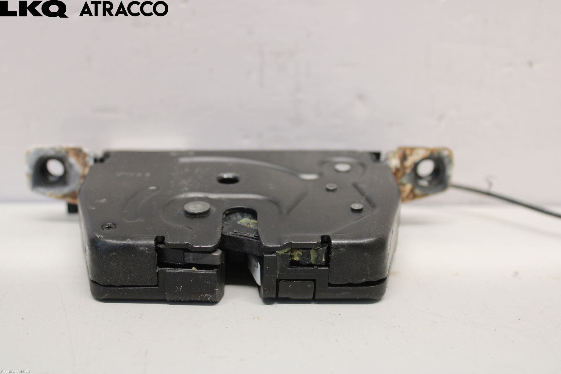 BMW X1 E84 10-15 Bakluke-Lokk Låsekasse