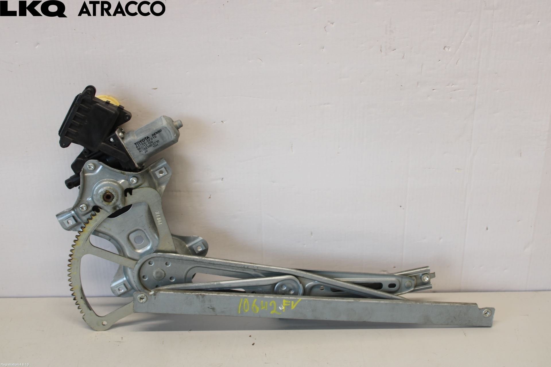 Toyota YARIS XP90 06-11 Vindusheis El Komp